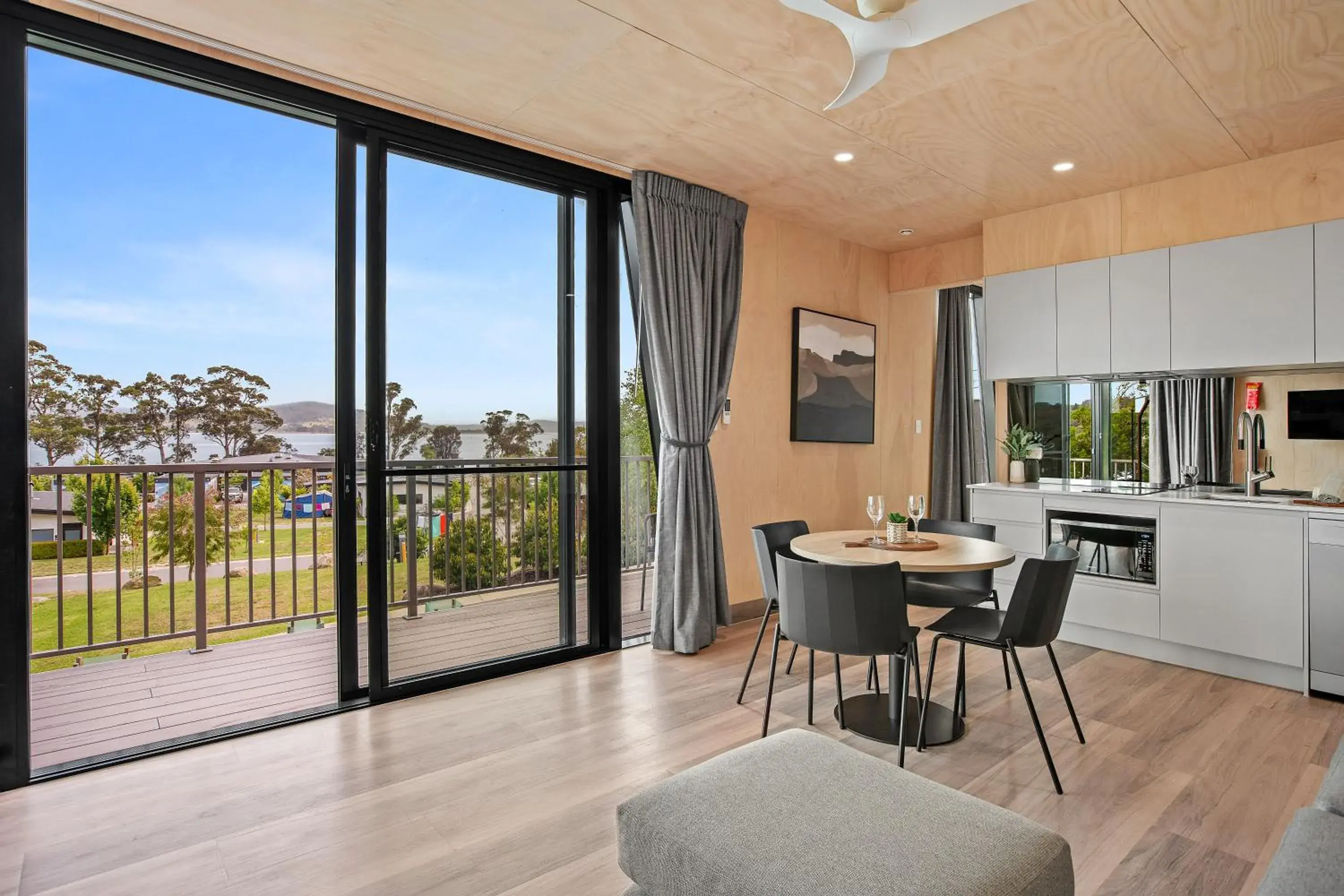 Deluxe Bay View Villa 1BR (Sleeps 2) in Tasman Holiday Parks - St Helens Deluxe Bay View Villa 1BR (Sleeps 2) in Tasman Holiday Parks - St Helens