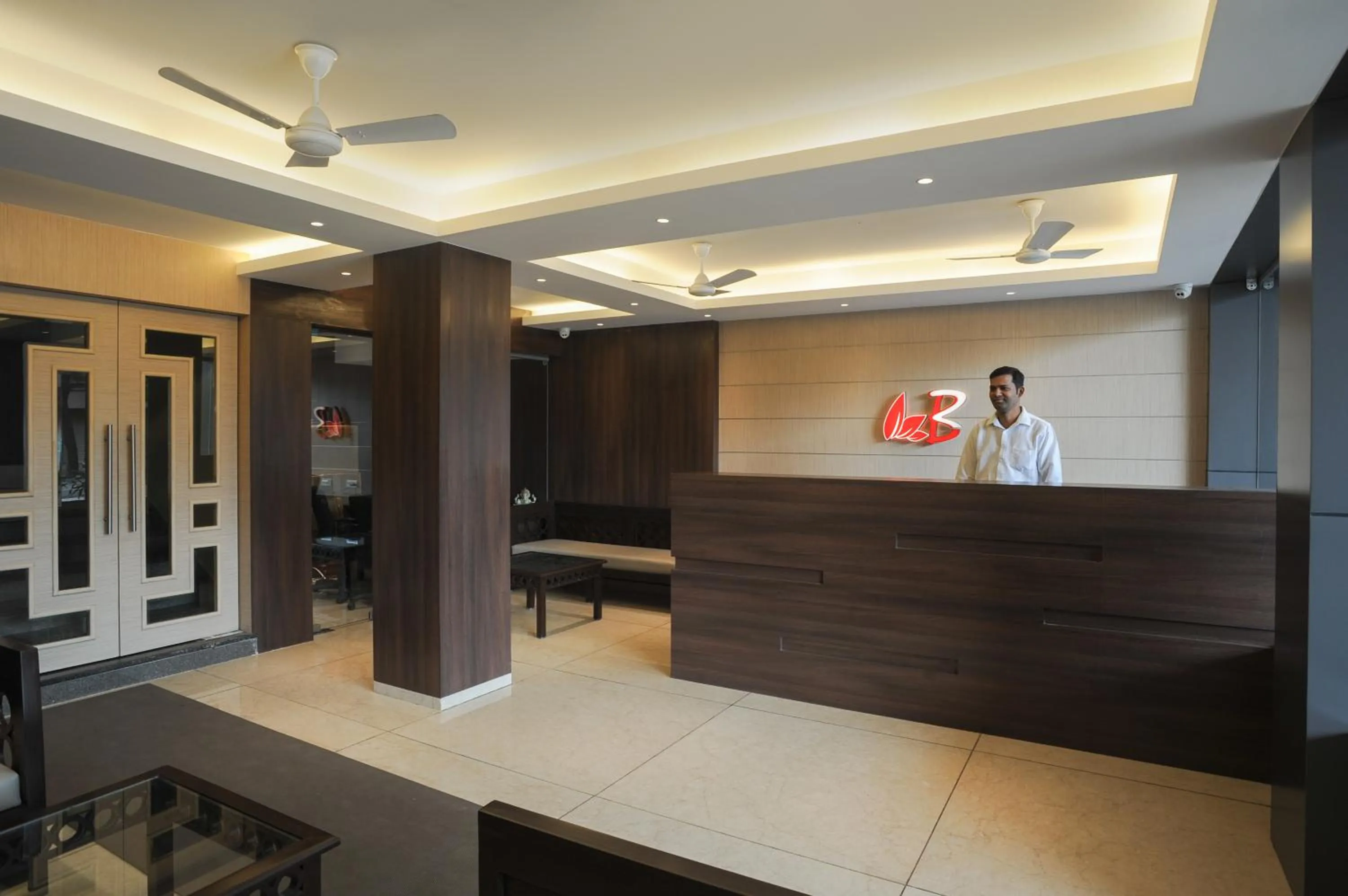 Lobby or reception in Treebo Balaji Residency, Kolhapur