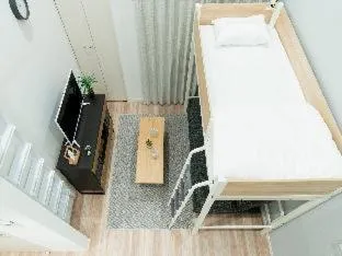 Bed in TRIP POD TSUMASHOJI