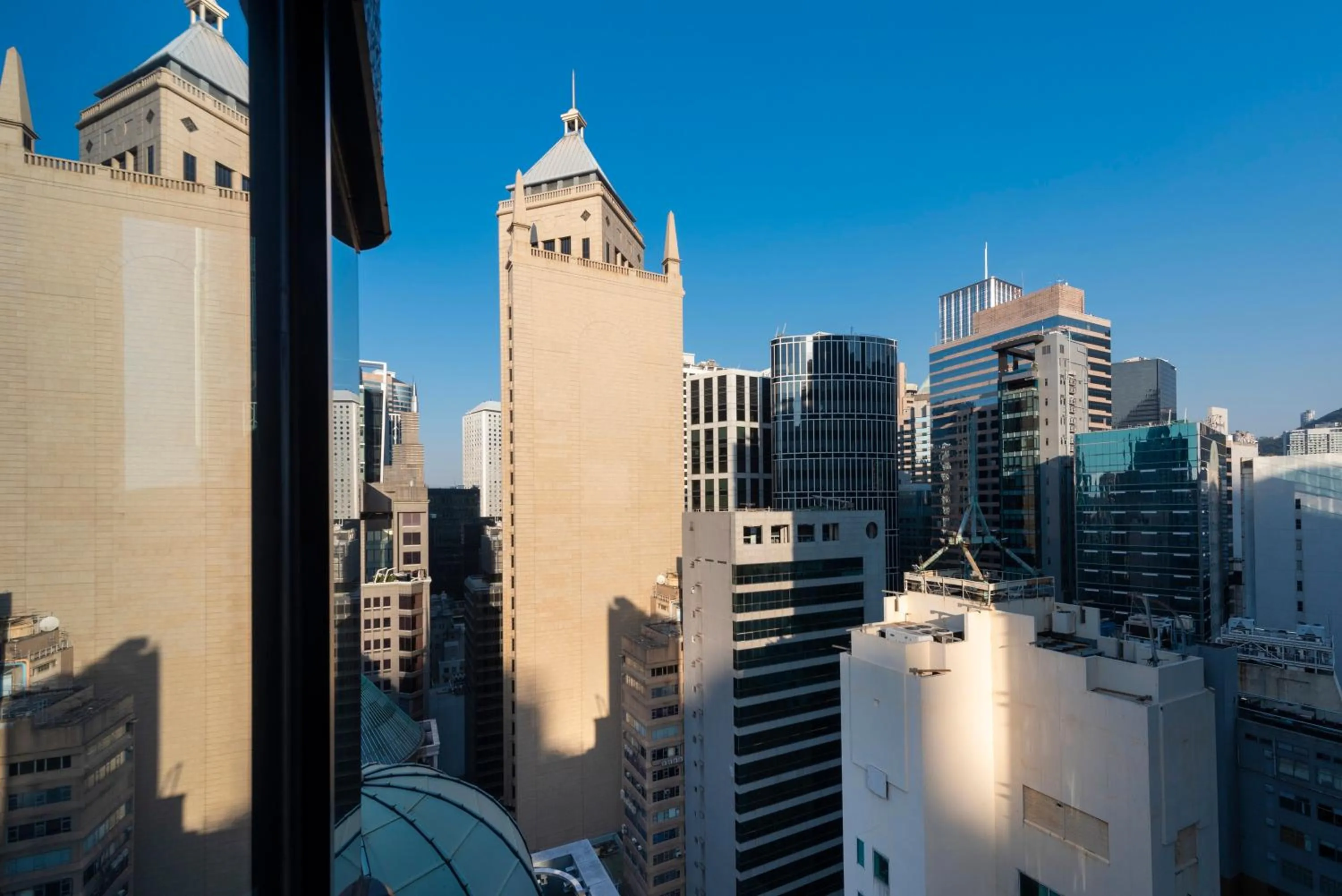 Pool view in Butterfly on LKF, Central