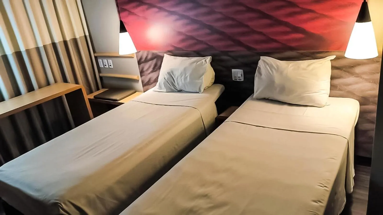 Bedroom, Bed in ibis Tatui