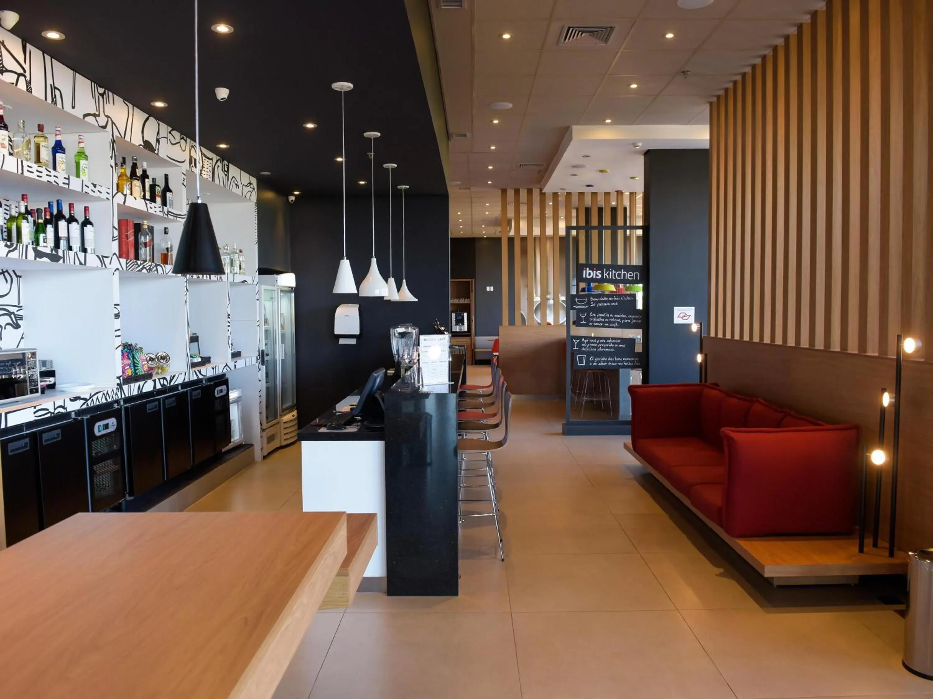 Property building in ibis Tatui