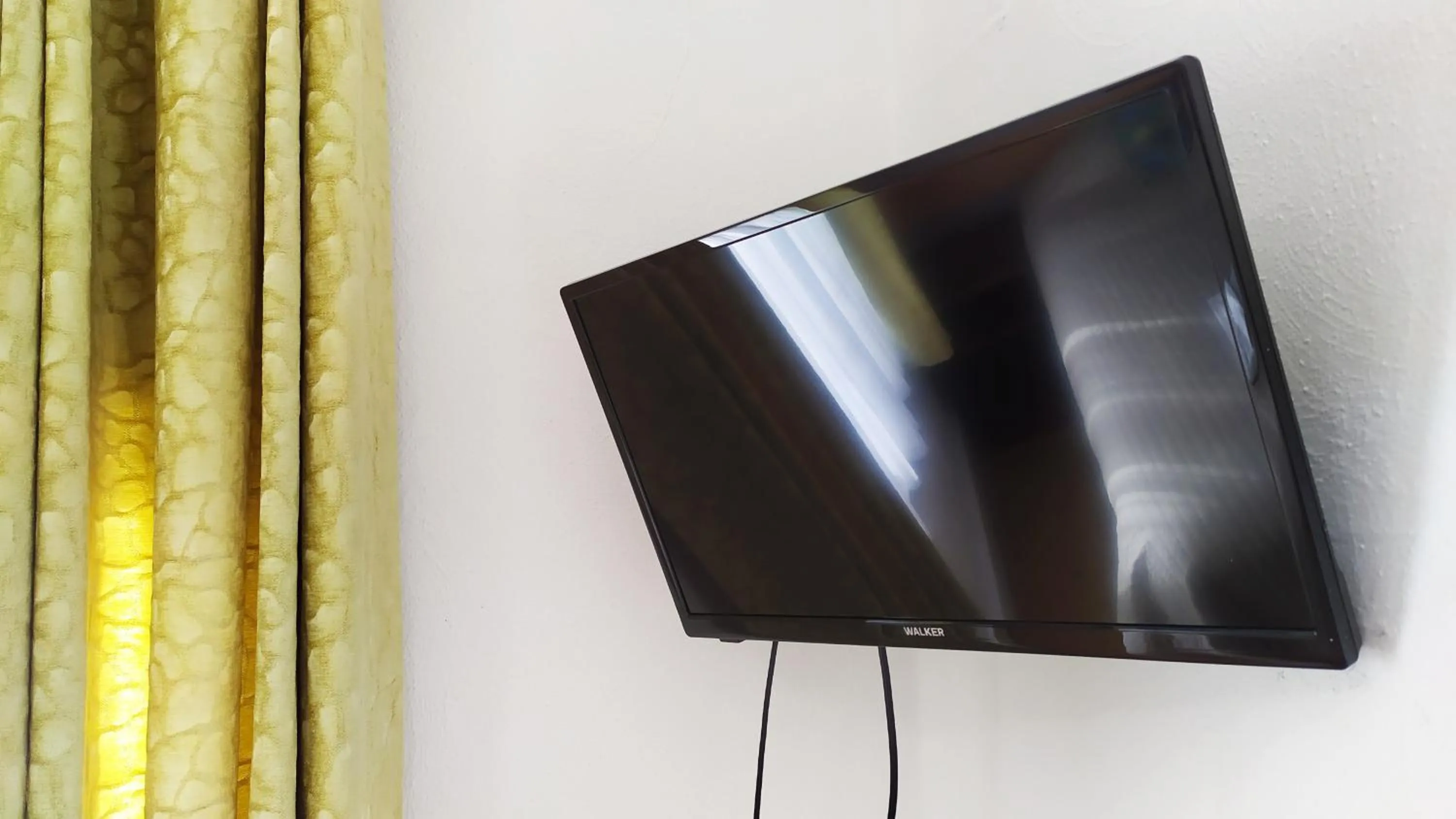 TV and multimedia in Ashley Hotel