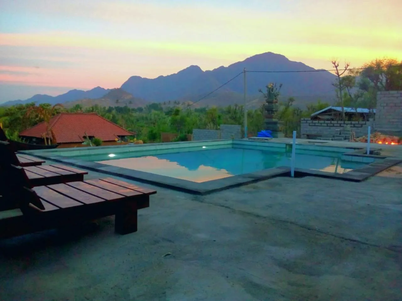 Mountain view in Eliska Sari Bungalows Sumberkima