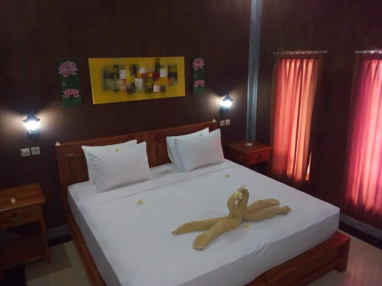 Photo of the whole room, Bed in Eliska Sari Bungalows Sumberkima