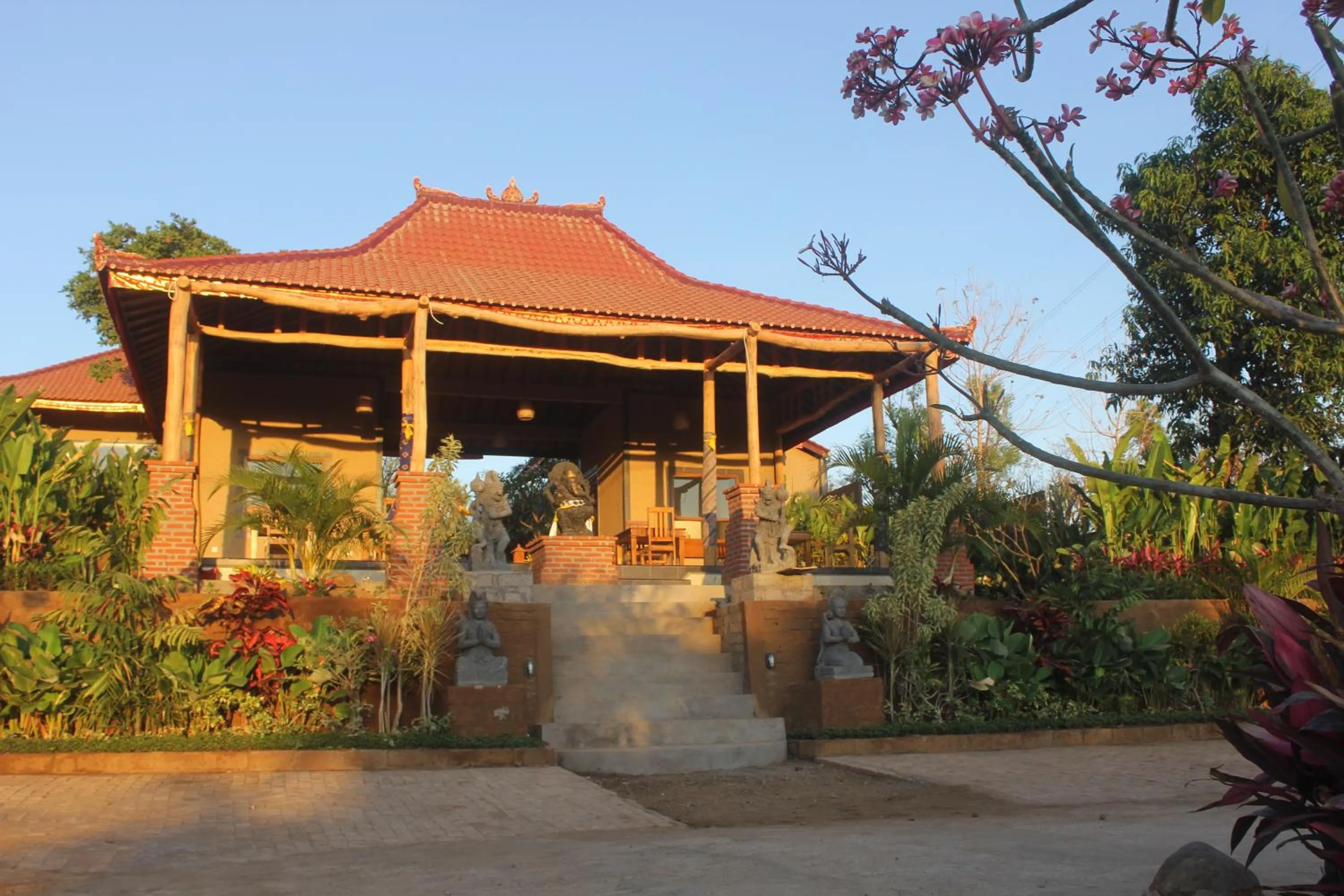 Lobby or reception in Eliska Sari Bungalows Sumberkima