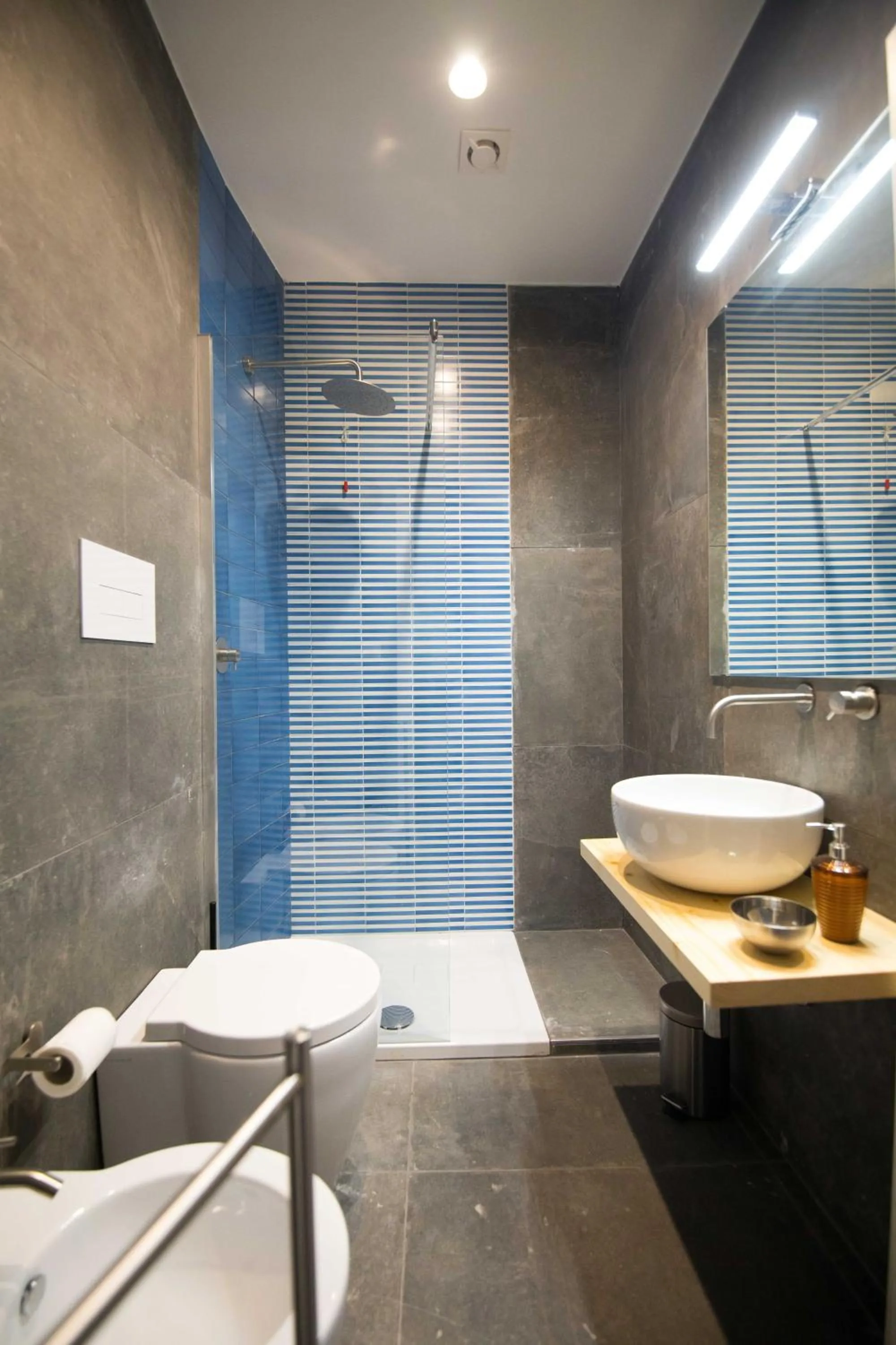 Shower in Quattro Briganti