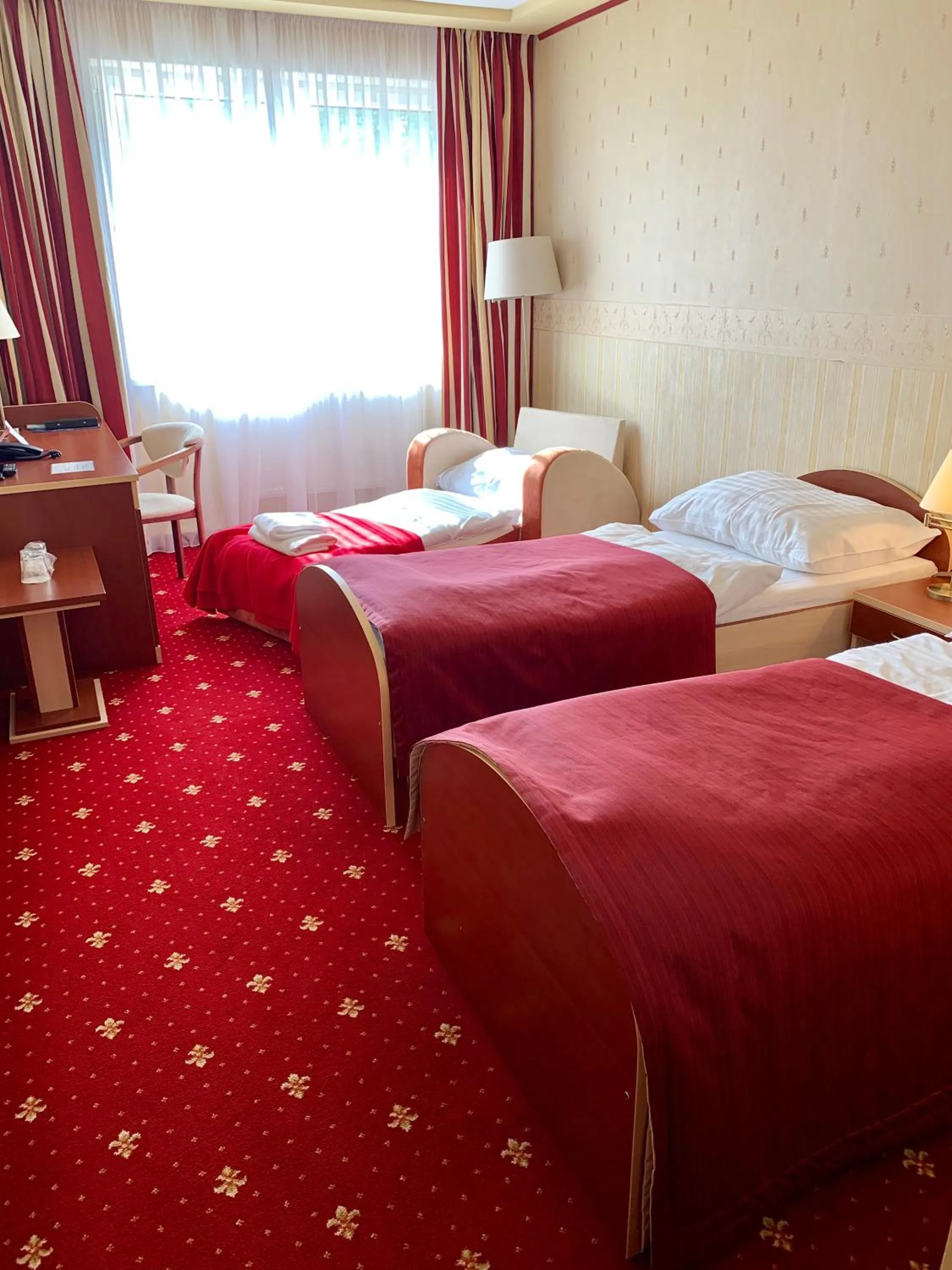 Bed in Hotel Kormorán