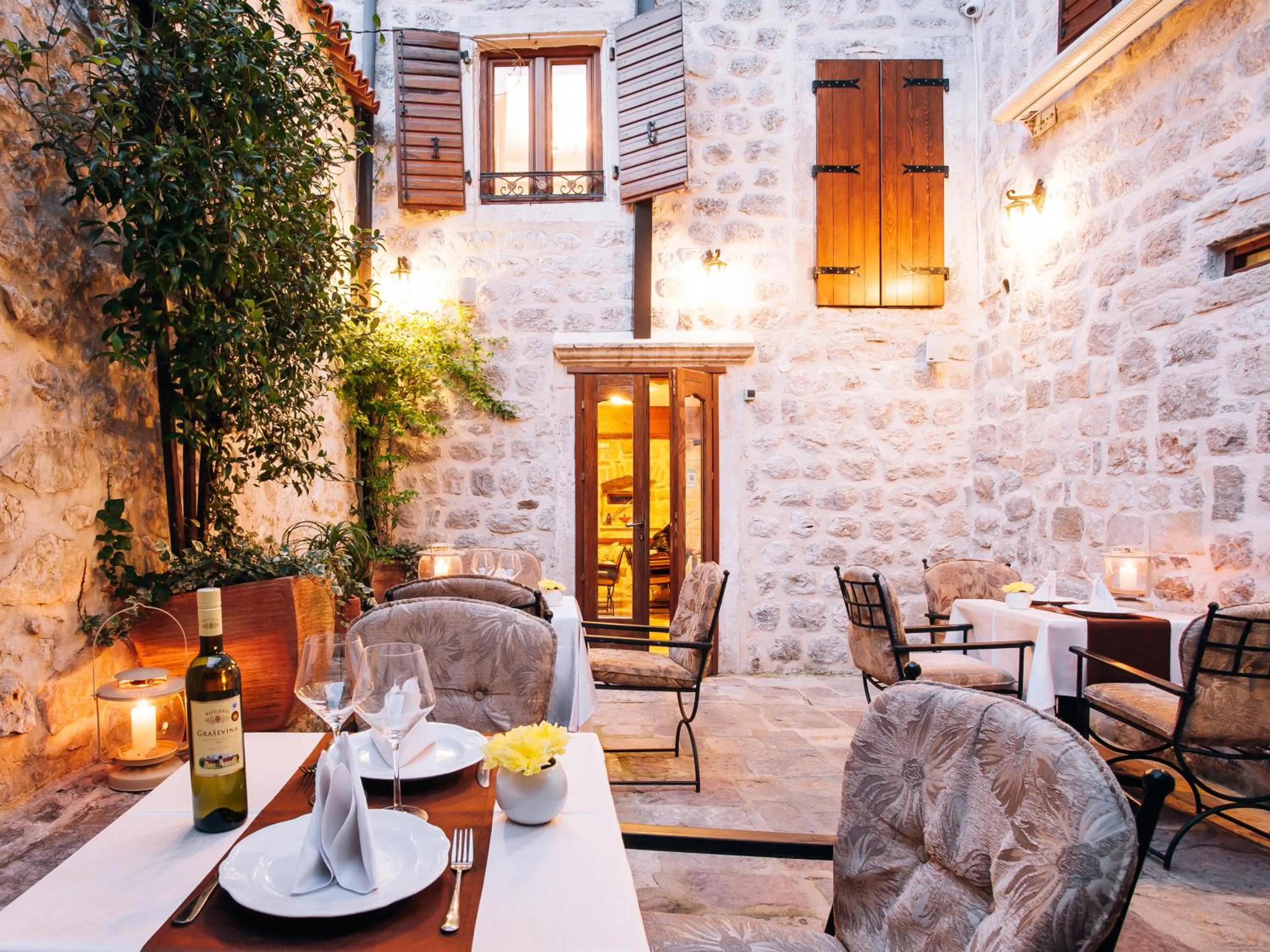 Communal lounge/ TV room in Hotel Galathea