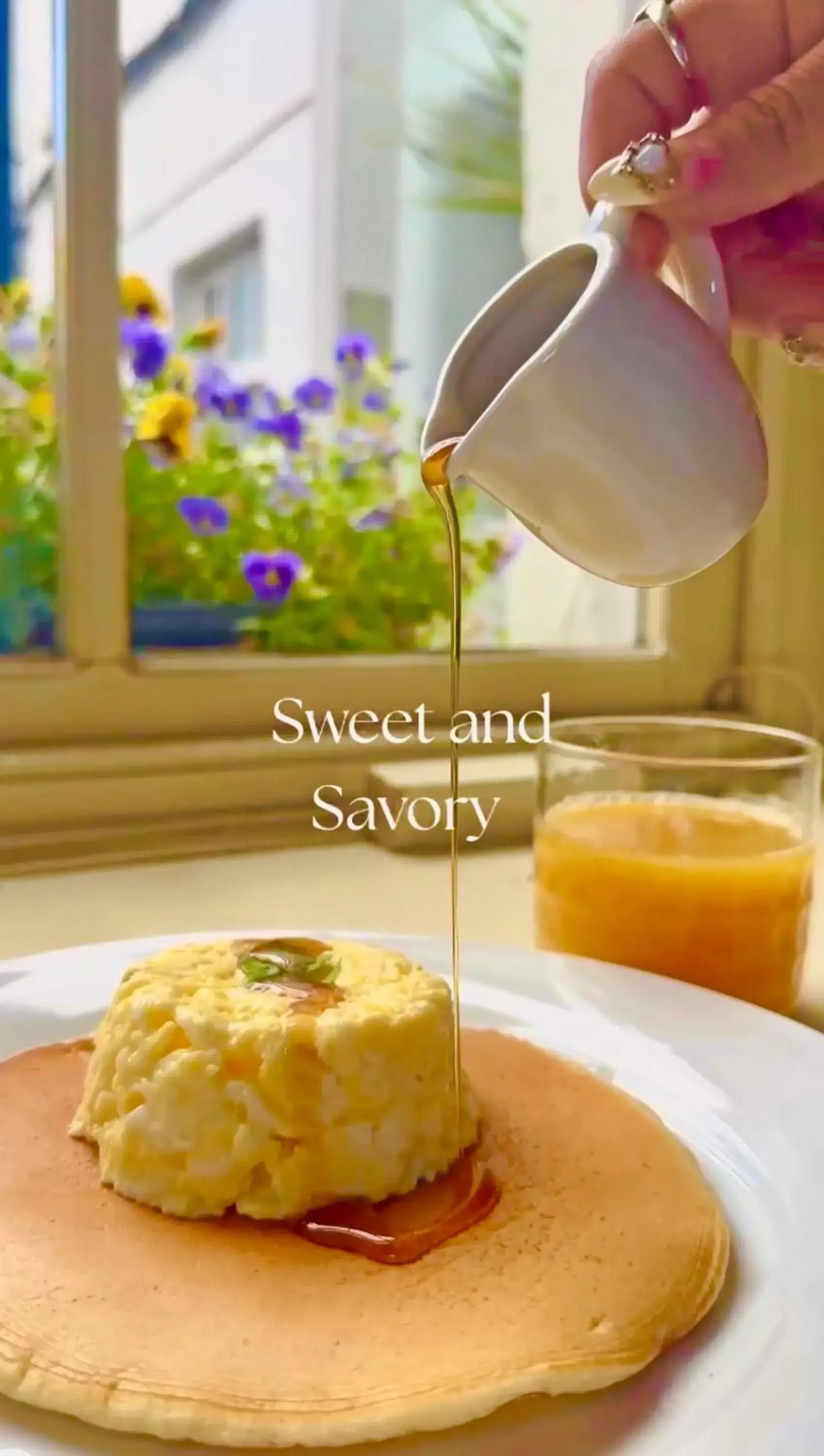 Family Room in Fitzwilliam Townhouse Family Room in Fitzwilliam Townhouse