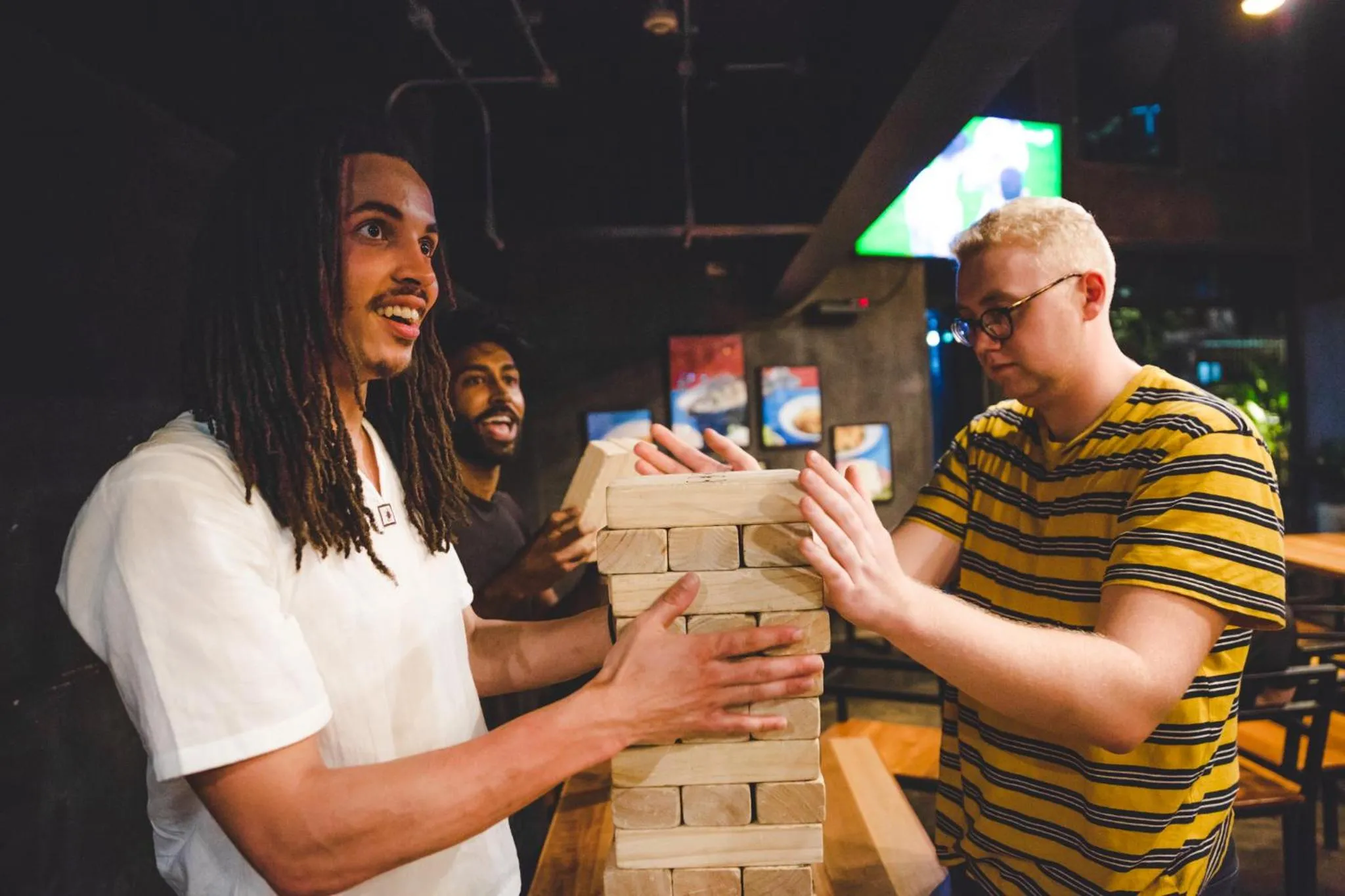 Entertainment in BED STATION Hostel Khaosan