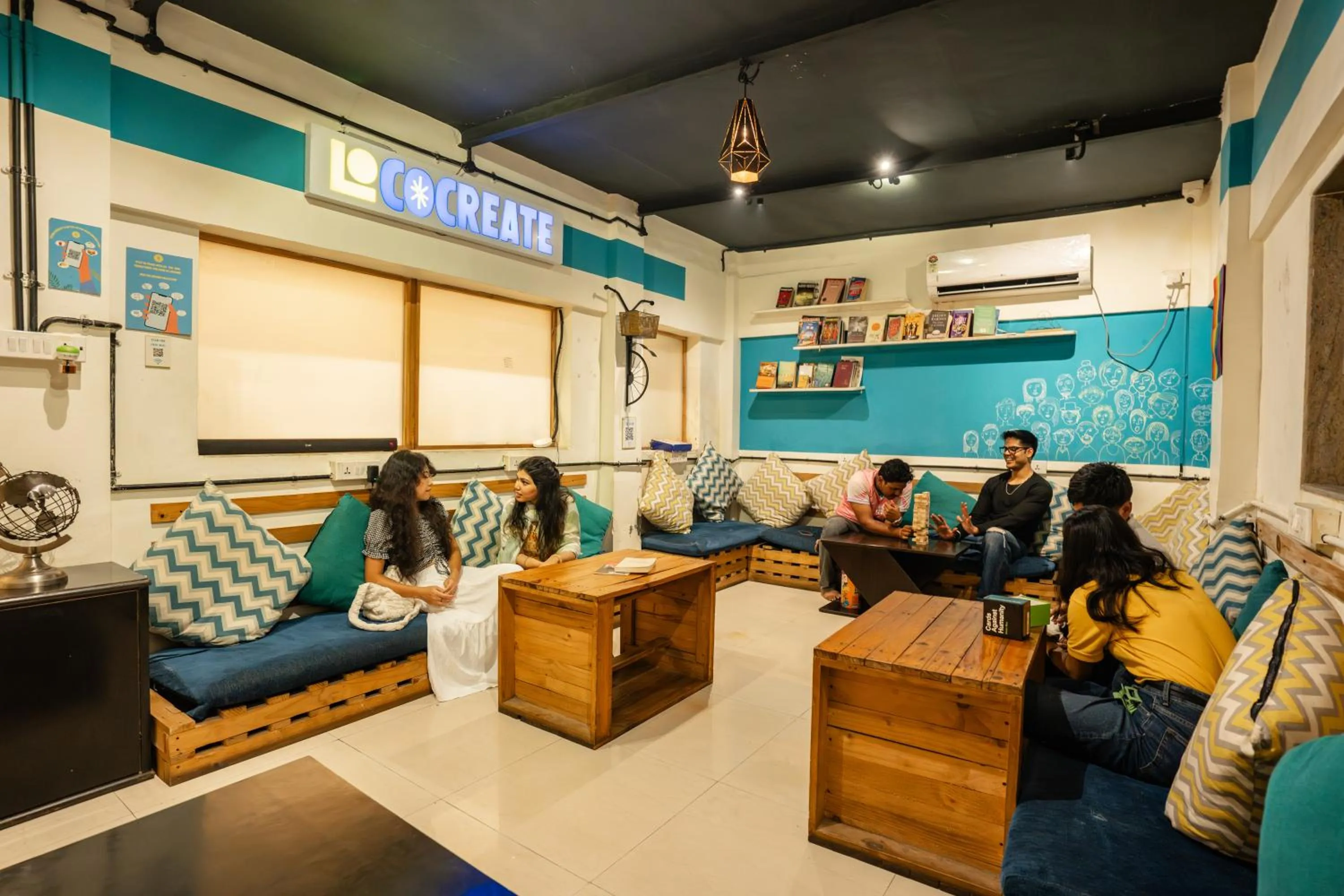 Locomo Hostel OG - Stay Work Eat