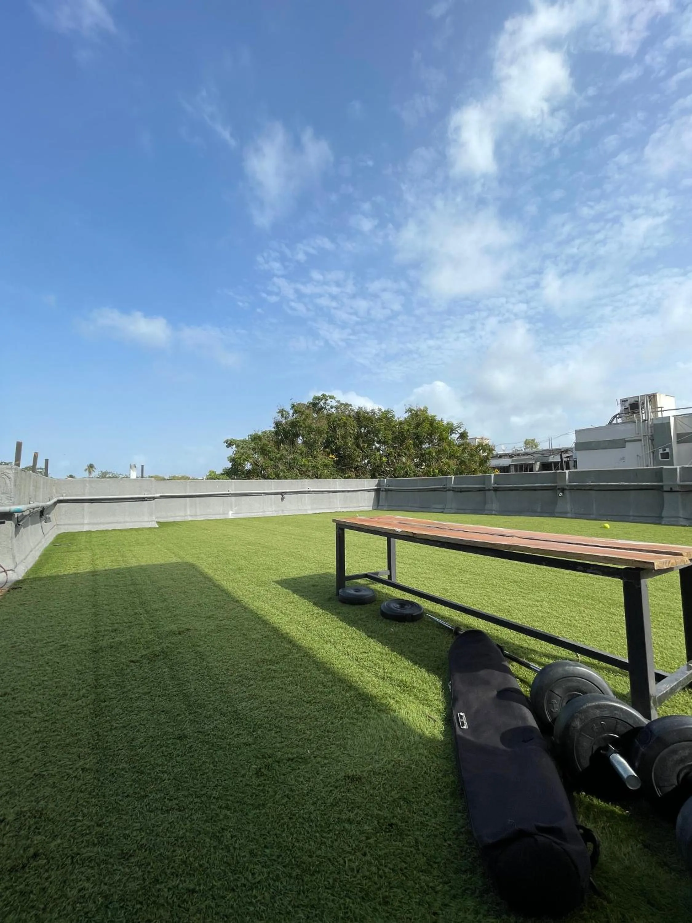 Day in Locomo Hostel OG - Stay Work Eat