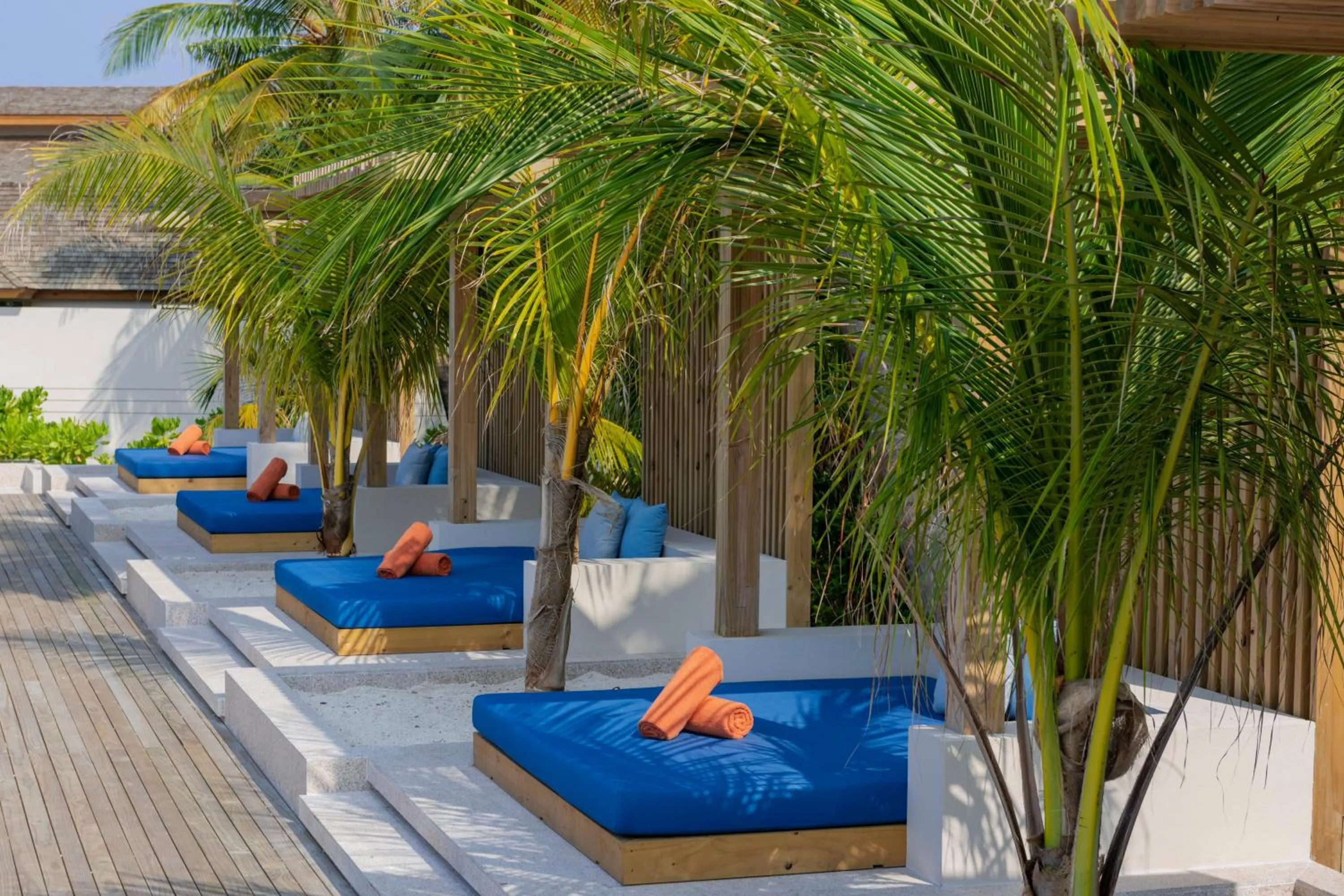 Lounge or bar in Emerald Faarufushi Resort & Spa - Deluxe All Inclusive