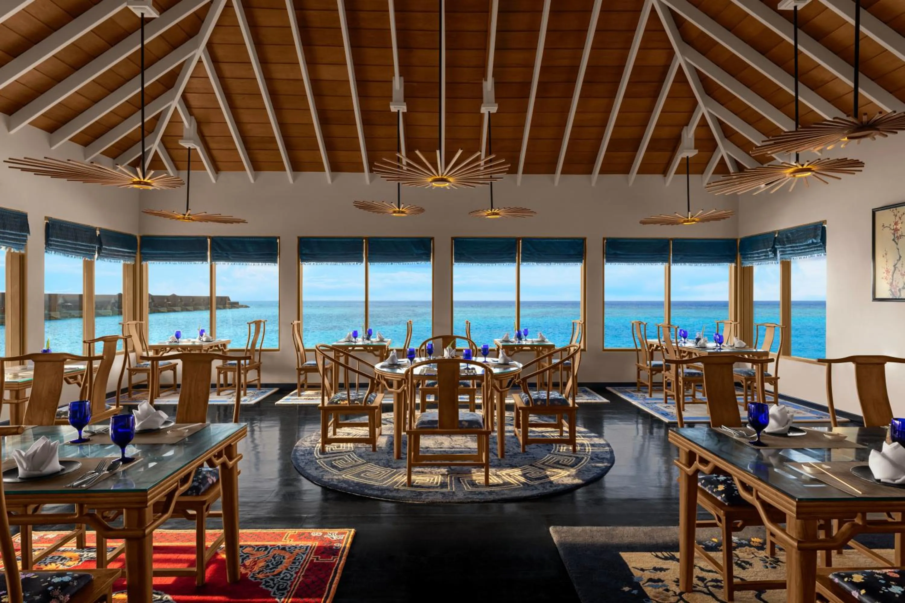 Restaurant/places to eat in Emerald Faarufushi Resort & Spa - Deluxe All Inclusive