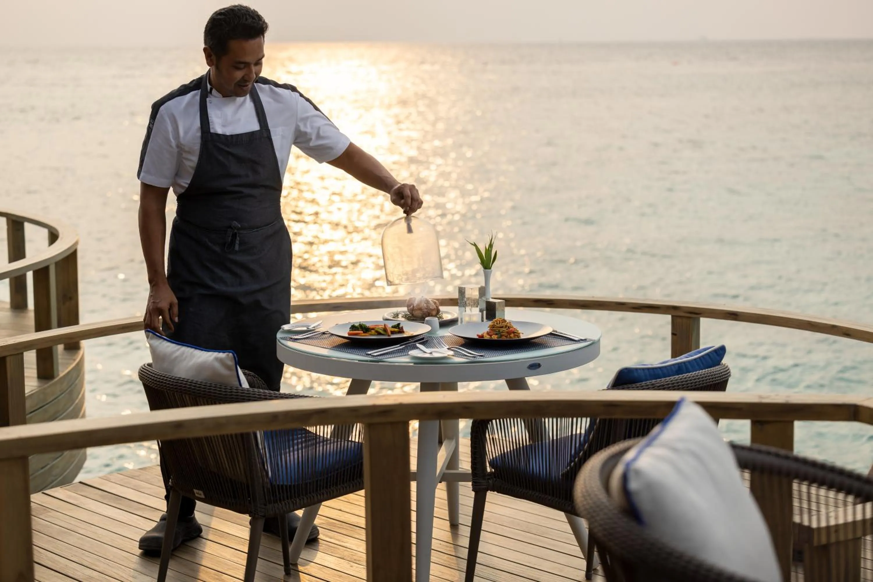 Restaurant/places to eat in Emerald Faarufushi Resort & Spa - Deluxe All Inclusive