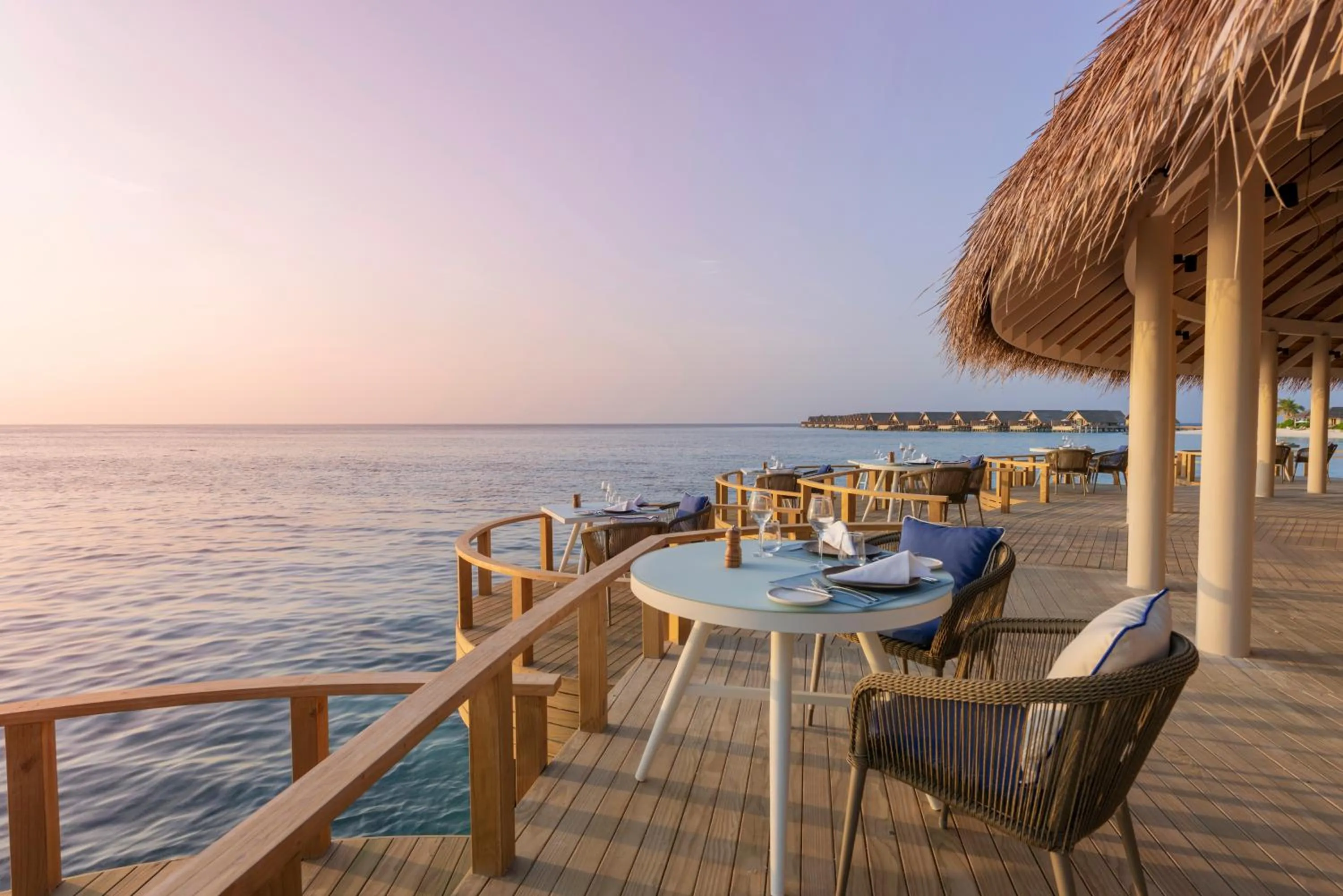 Restaurant/places to eat in Emerald Faarufushi Resort & Spa - Deluxe All Inclusive