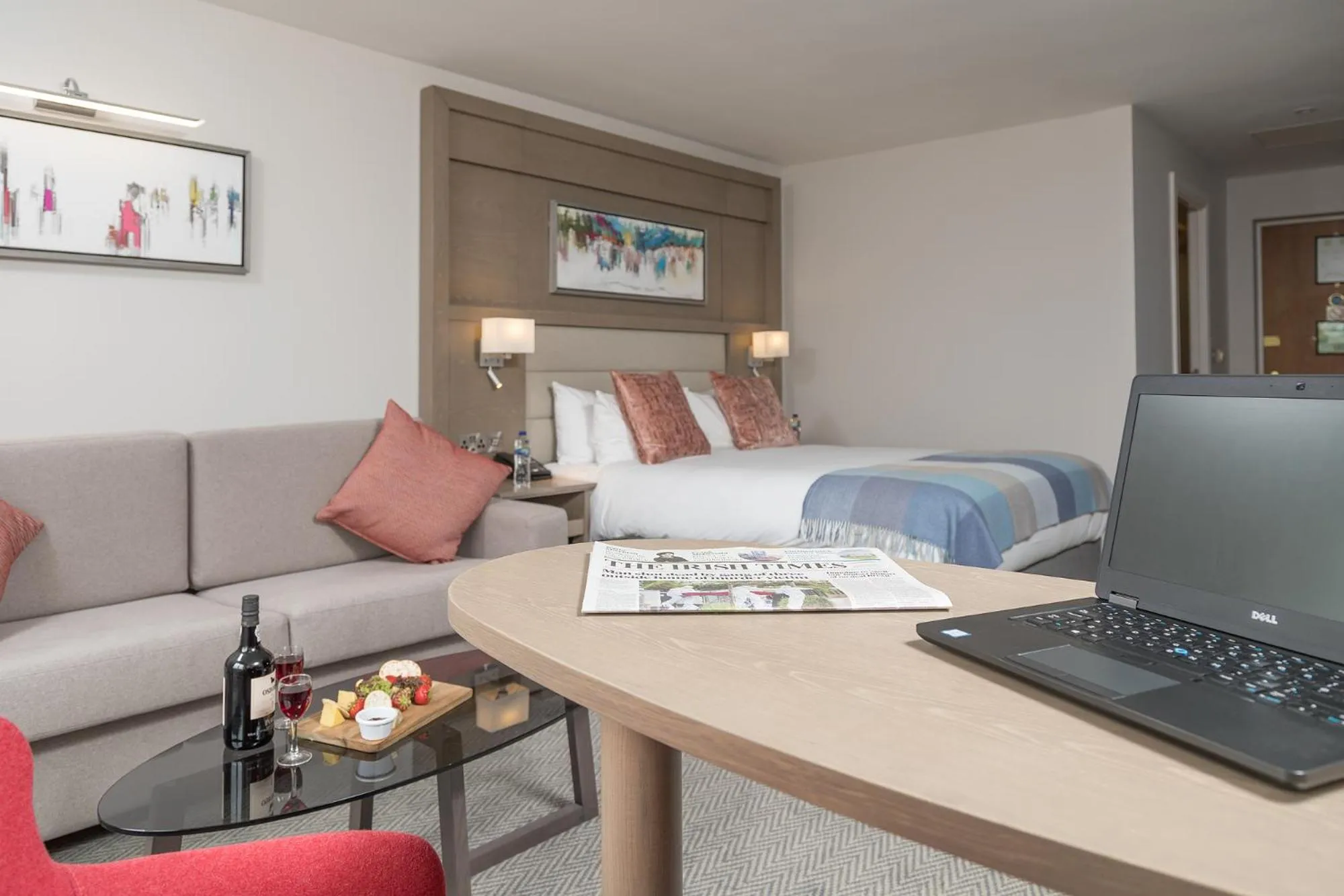 Bedroom, Bed in McWilliam Park Hotel