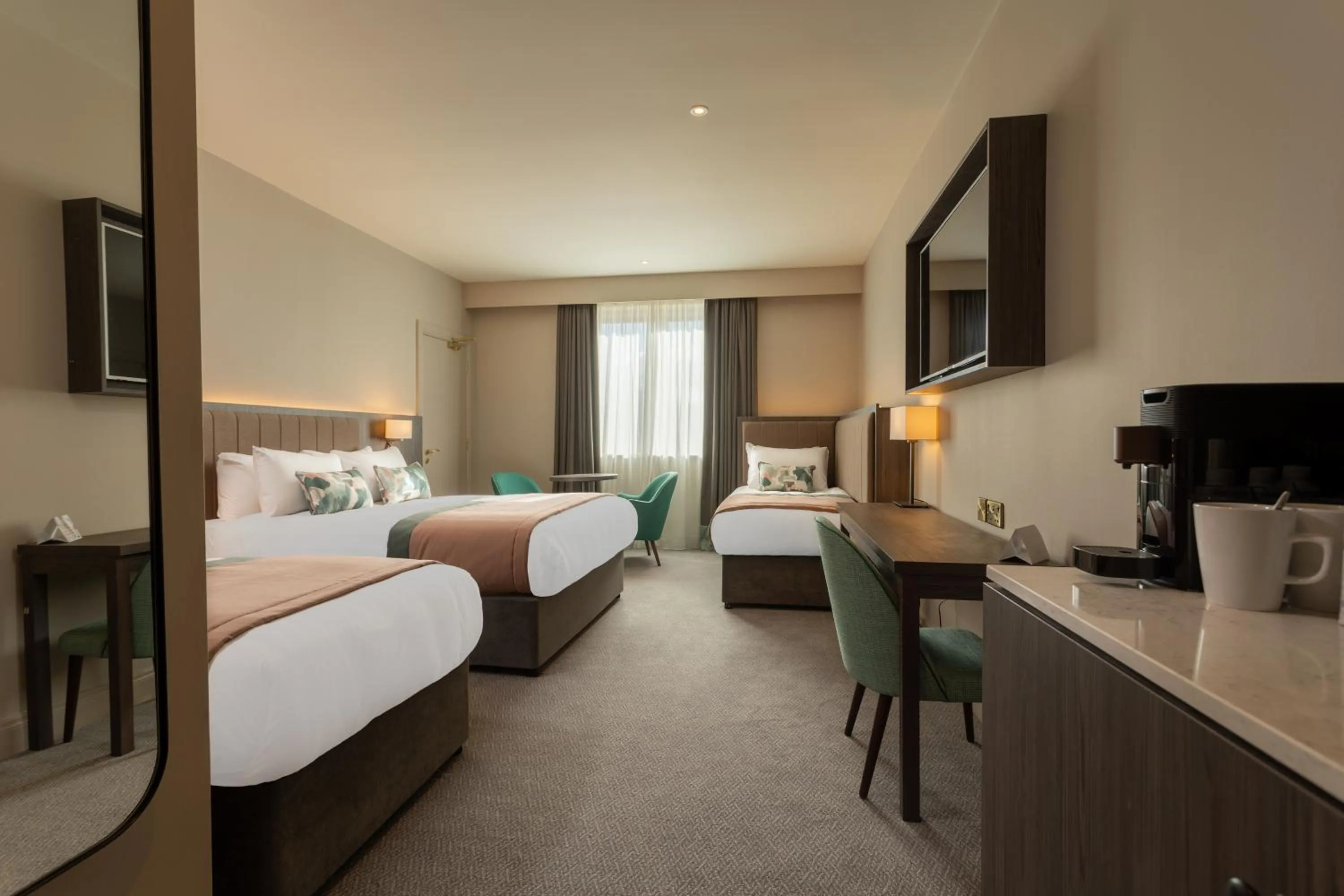 Photo of the whole room, Bed in McWilliam Park Hotel