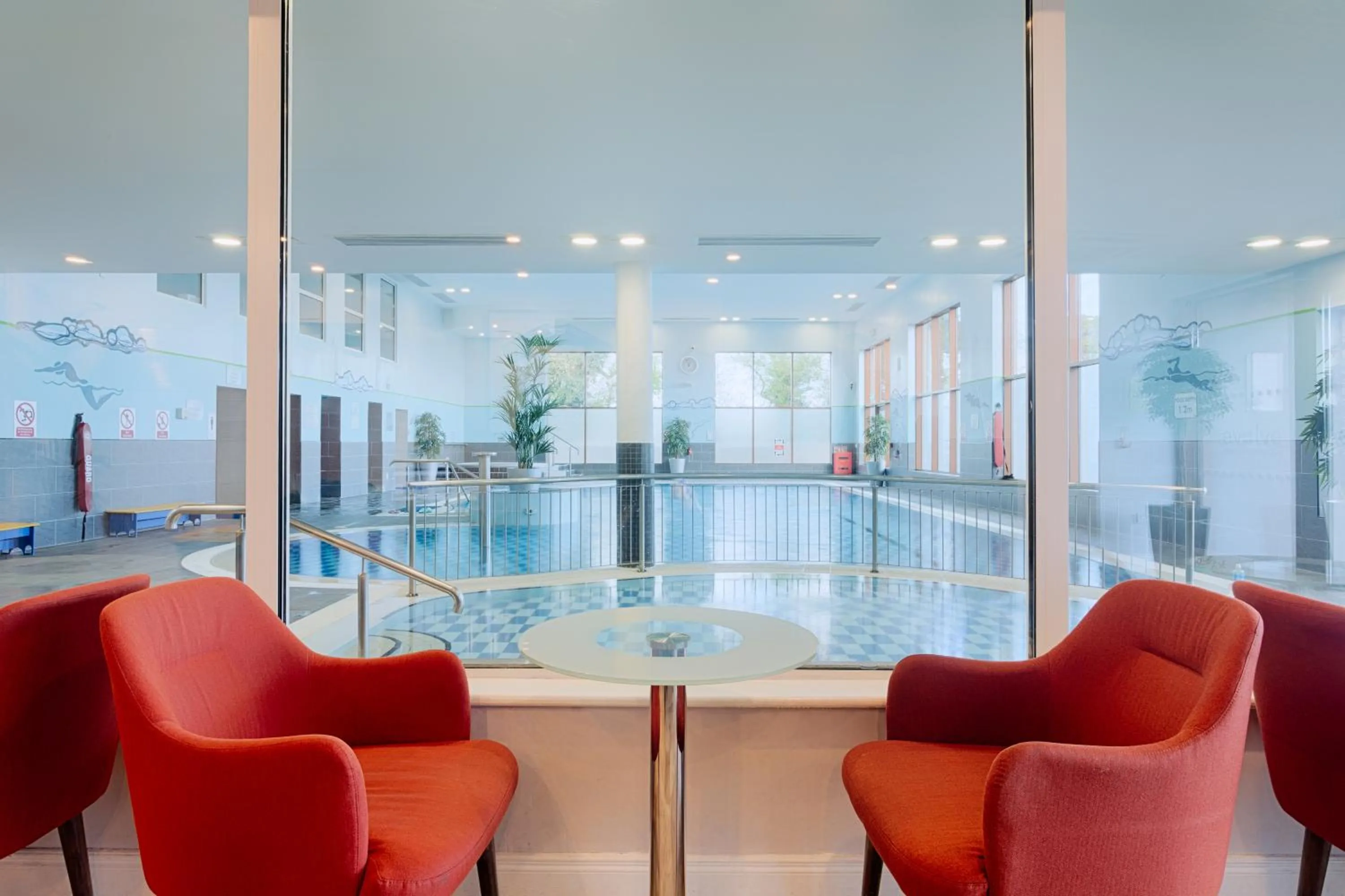 Swimming pool in McWilliam Park Hotel