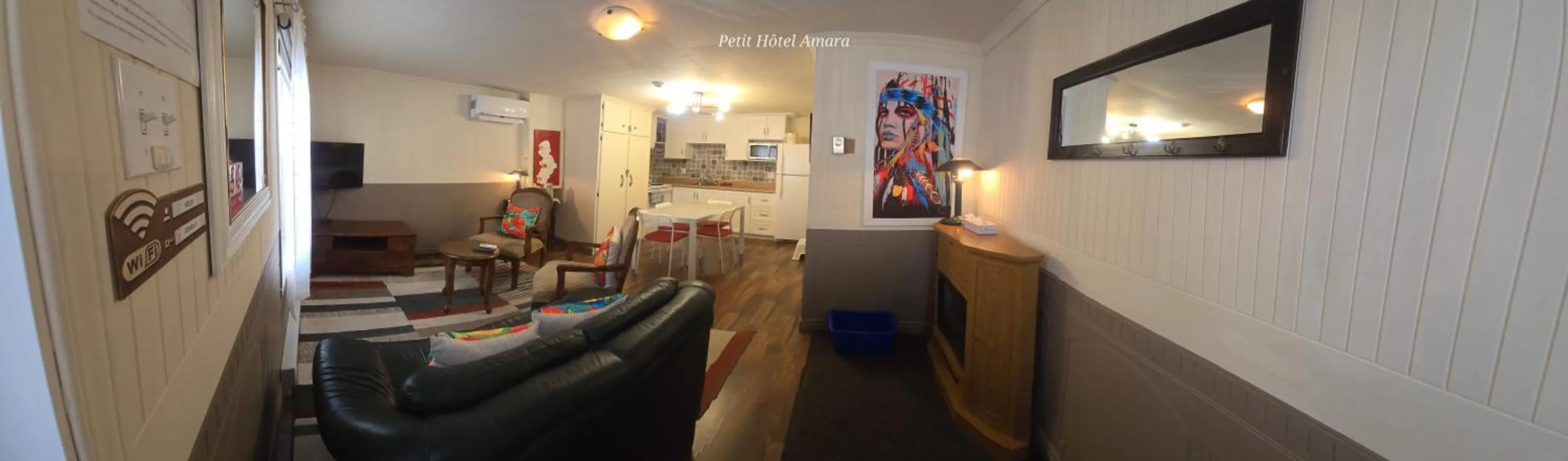 Kitchen or kitchenette in Petit Hôtel Amara