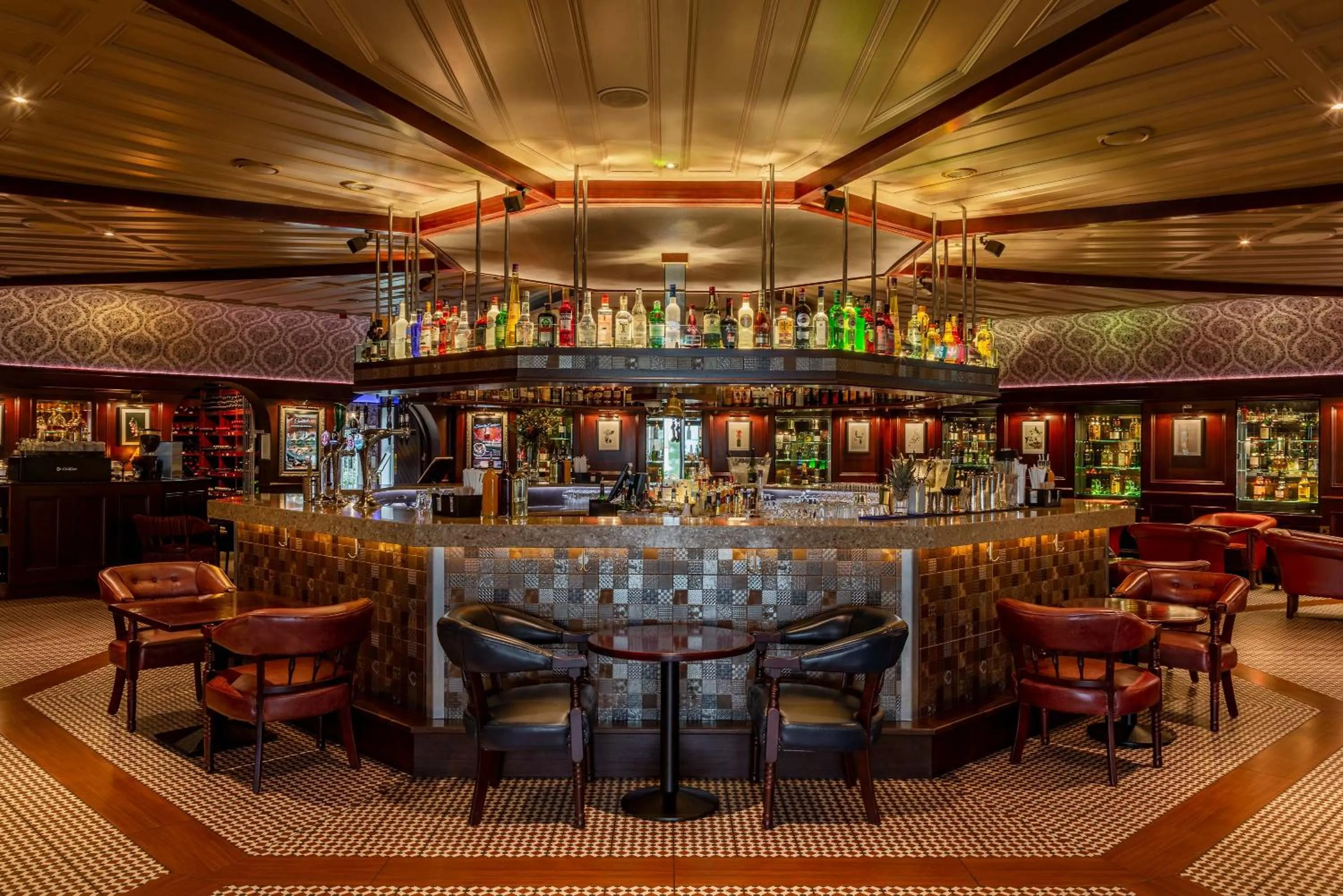 Lounge or bar in Harvey's Point