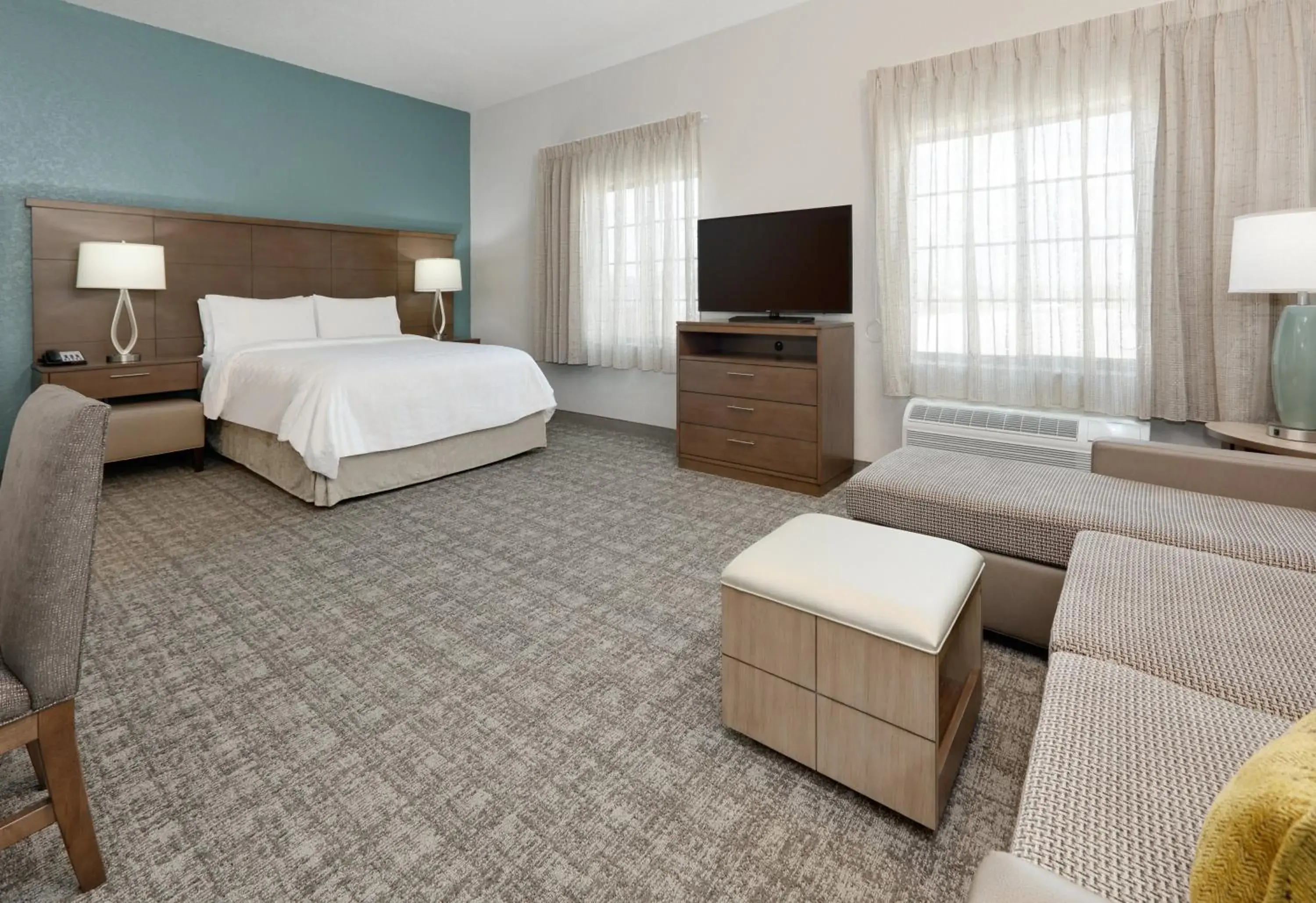 Studio Queen Suite - Non-Smoking in Staybridge Suites San Antonio - Schertz by IHG Studio Queen Suite - Non-Smoking in Staybridge Suites San Antonio - Schertz by IHG