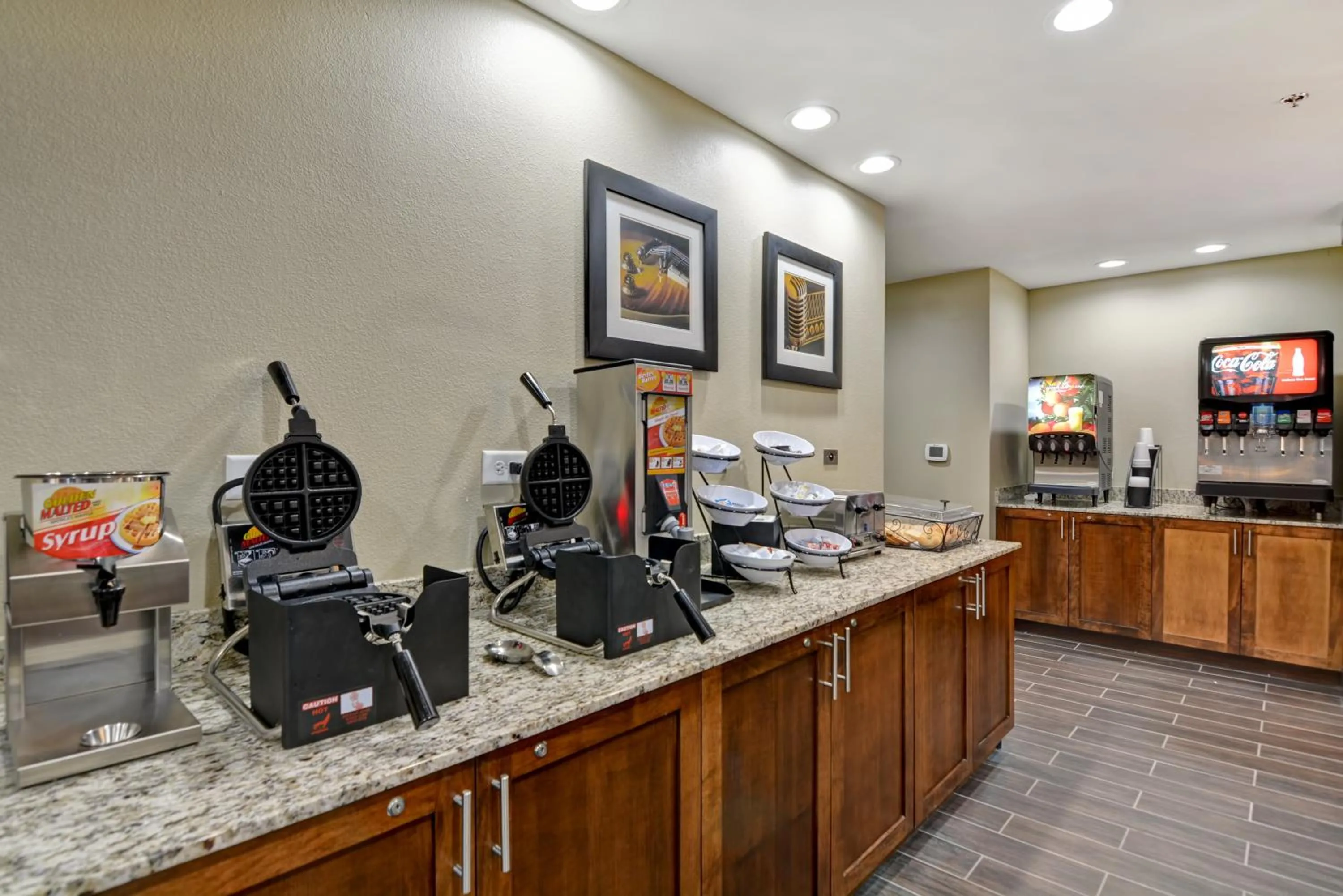 Breakfast in Staybridge Suites Mt Juliet - Nashville Area by IHG