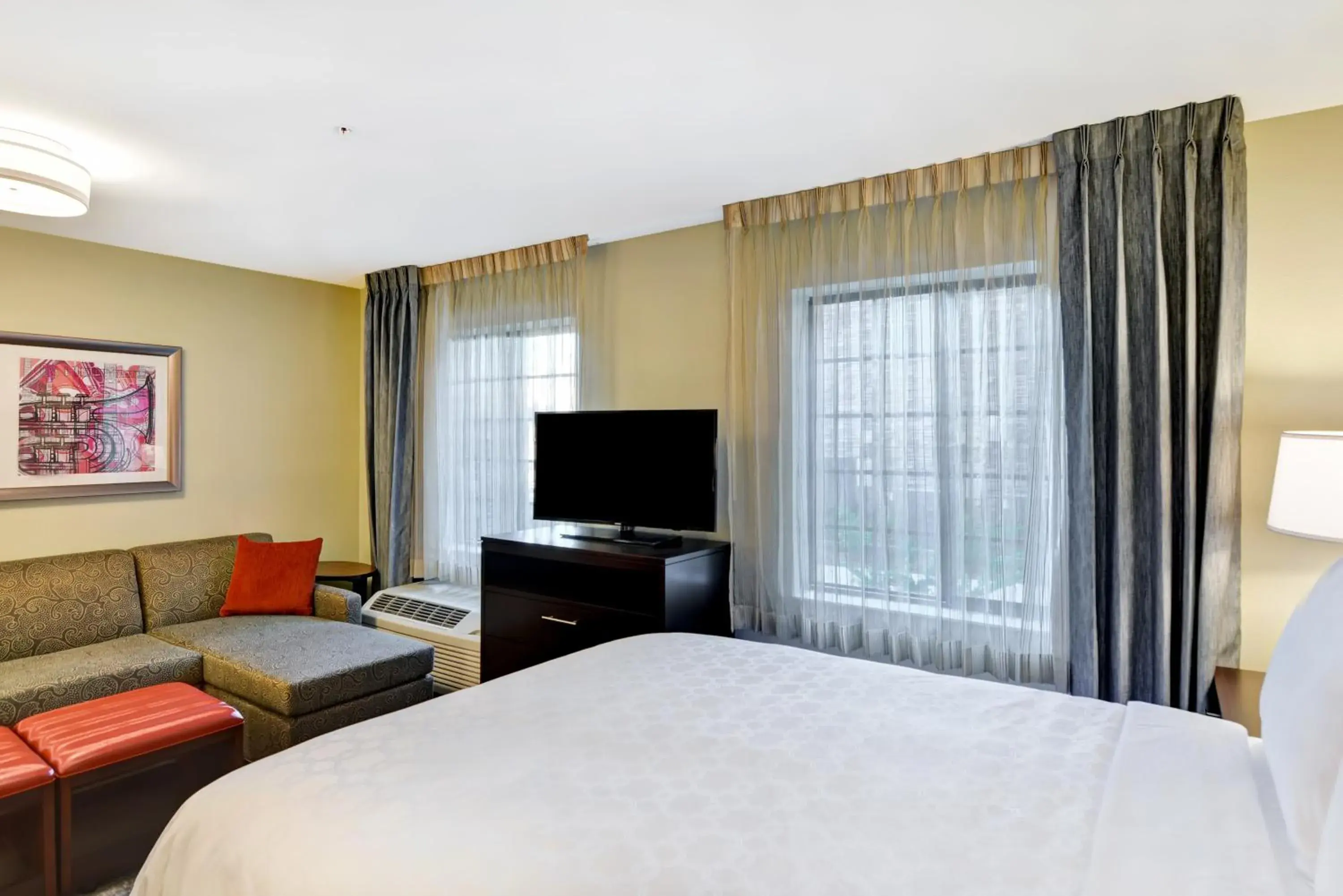 Queen Studio Suite with Sofa Bed in Staybridge Suites Mt Juliet - Nashville Area by IHG Queen Studio Suite with Sofa Bed in Staybridge Suites Mt Juliet - Nashville Area by IHG
