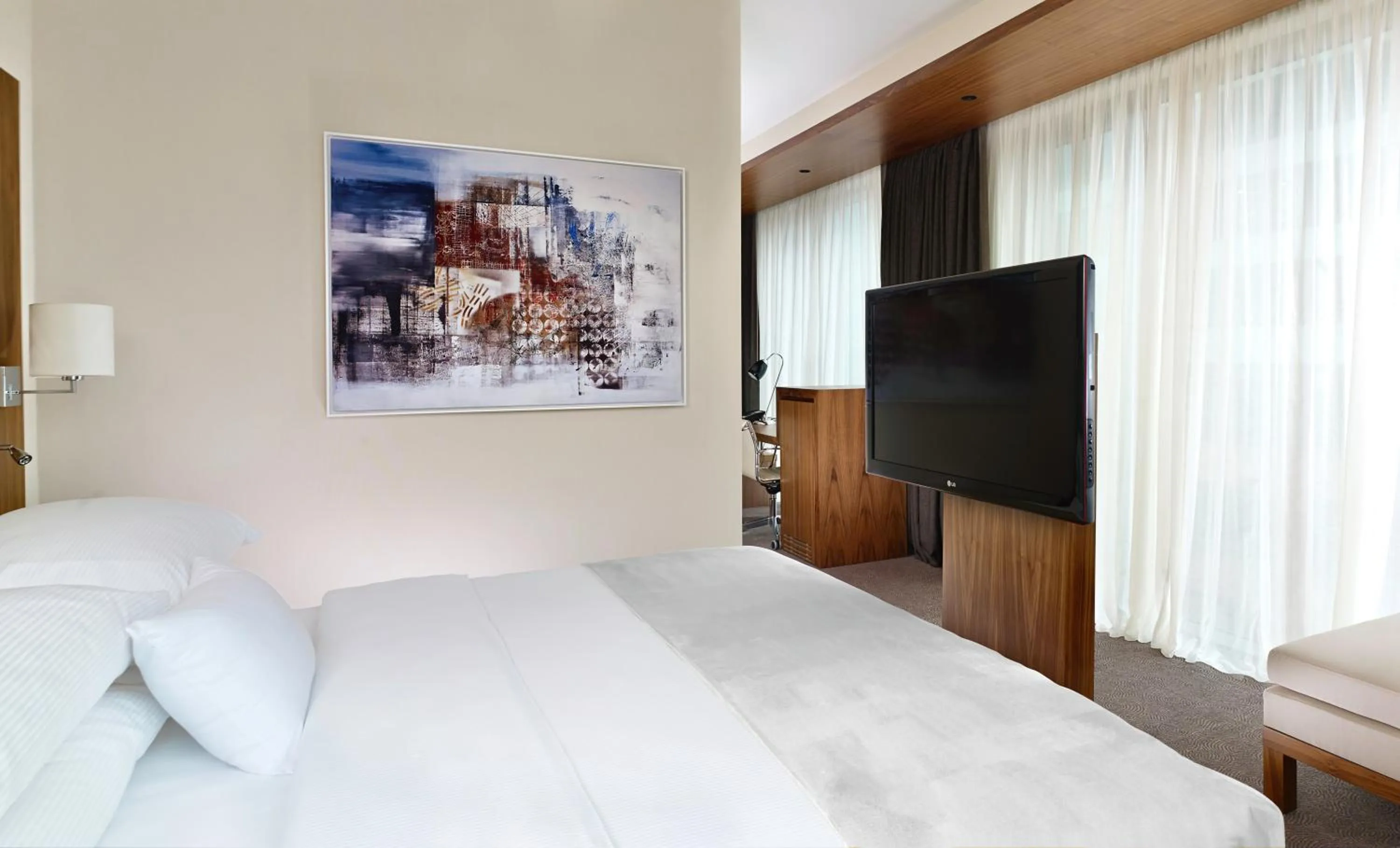 Bed in DoubleTree by Hilton Zagreb