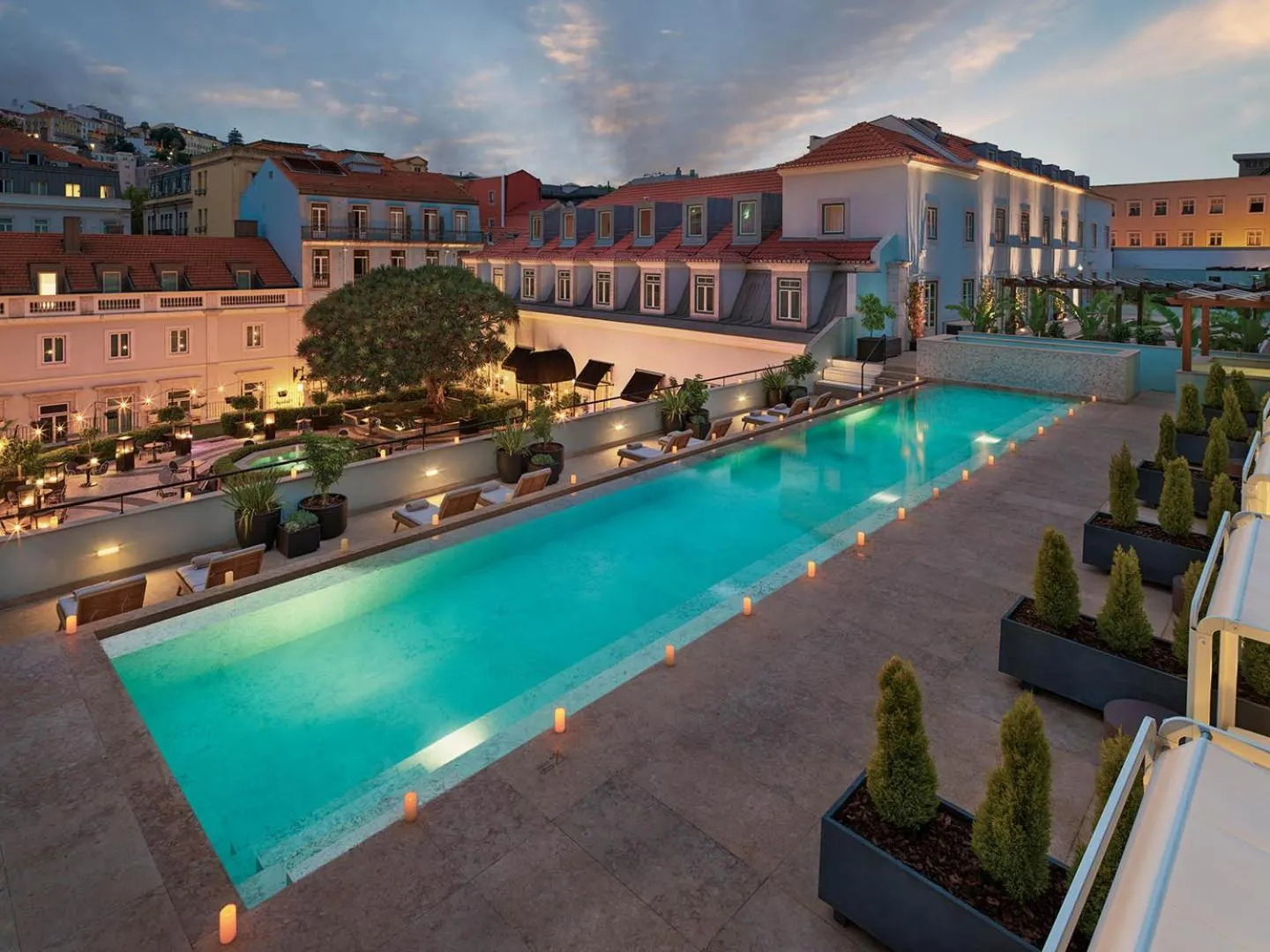Swimming pool in The One Palácio da Anunciada