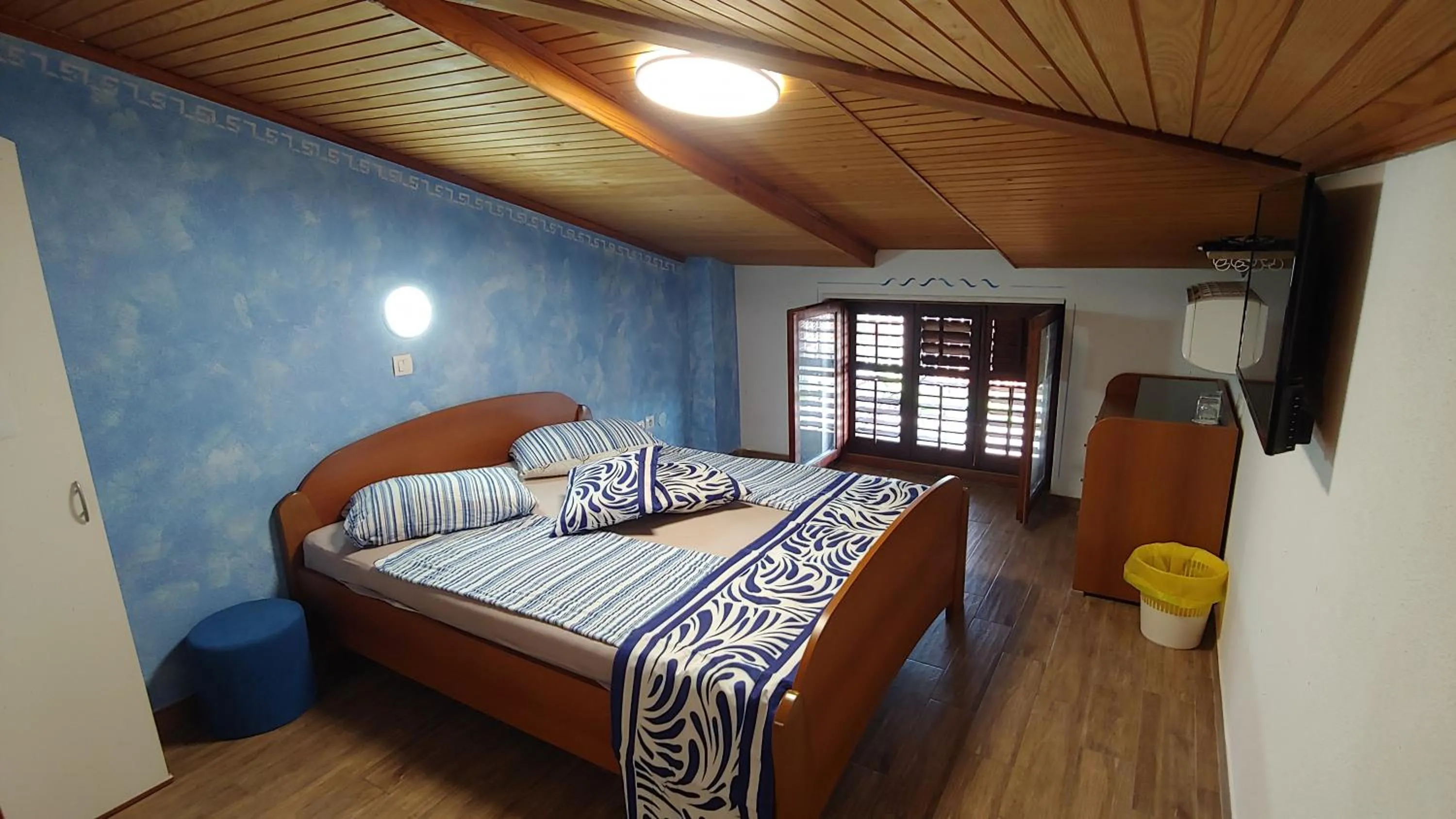Bed in Villa Senegačnik