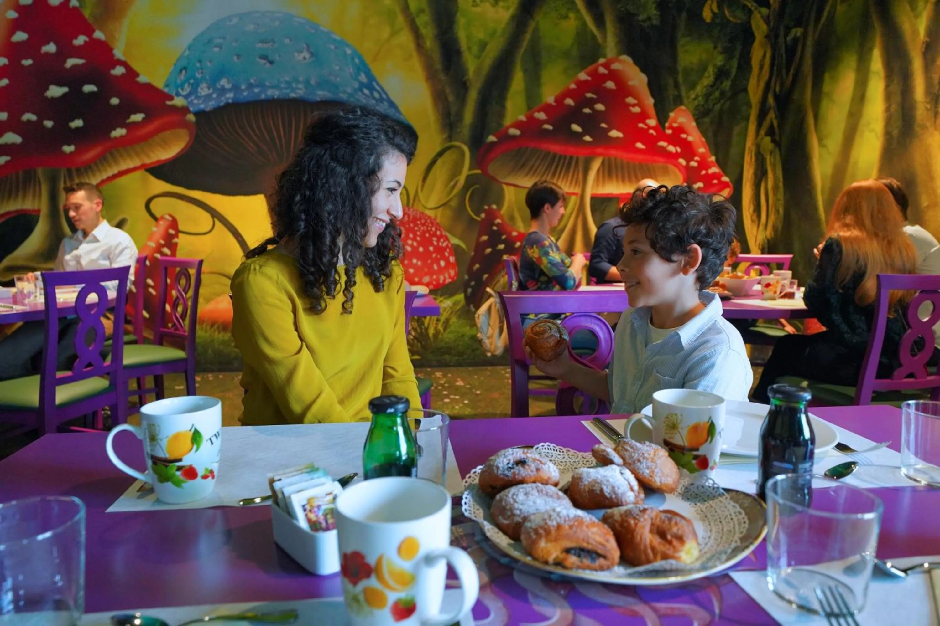 Buffet breakfast in Gardaland Magic Hotel