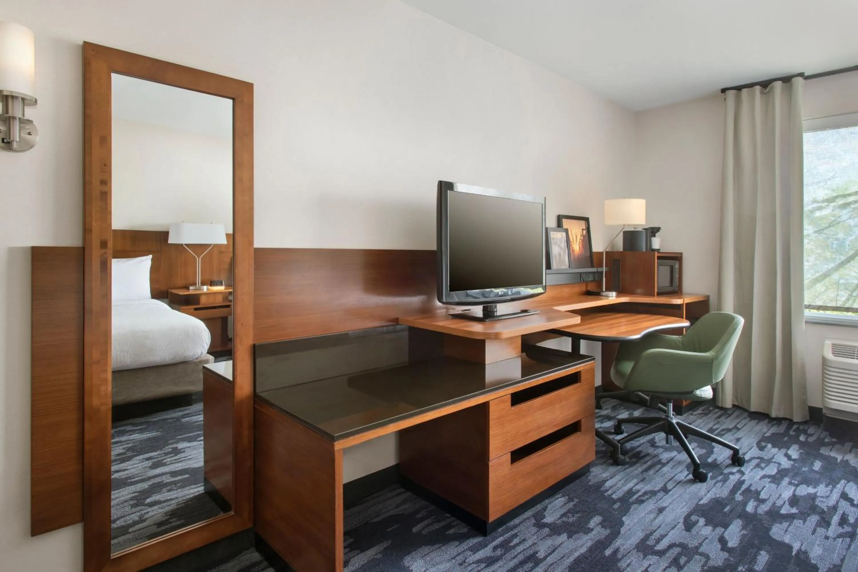 Photo of the whole room, Bed in Fairfield Inn & Suites by Marriott Watertown Thousand Islands