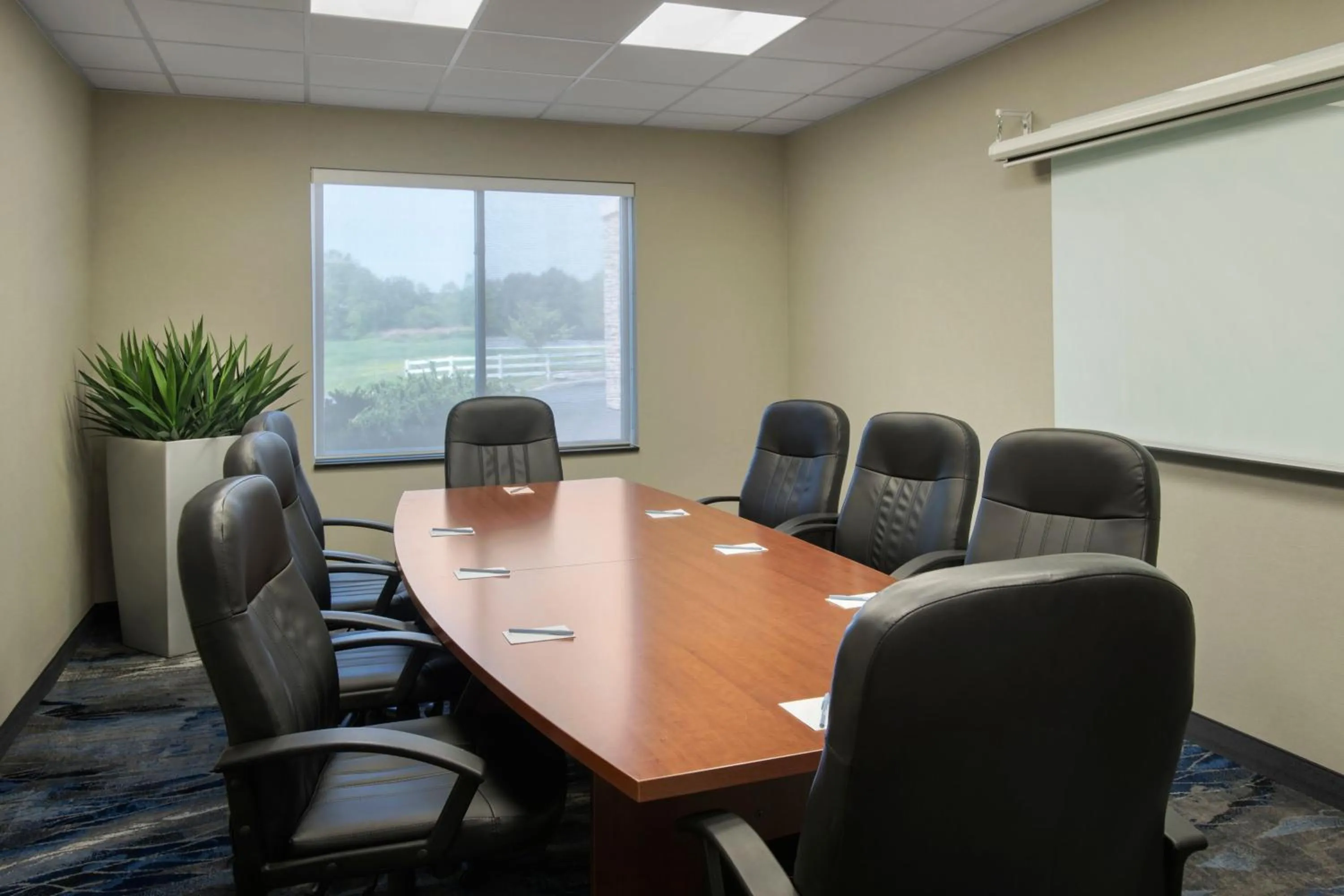 Meeting/conference room in Fairfield Inn & Suites by Marriott Watertown Thousand Islands