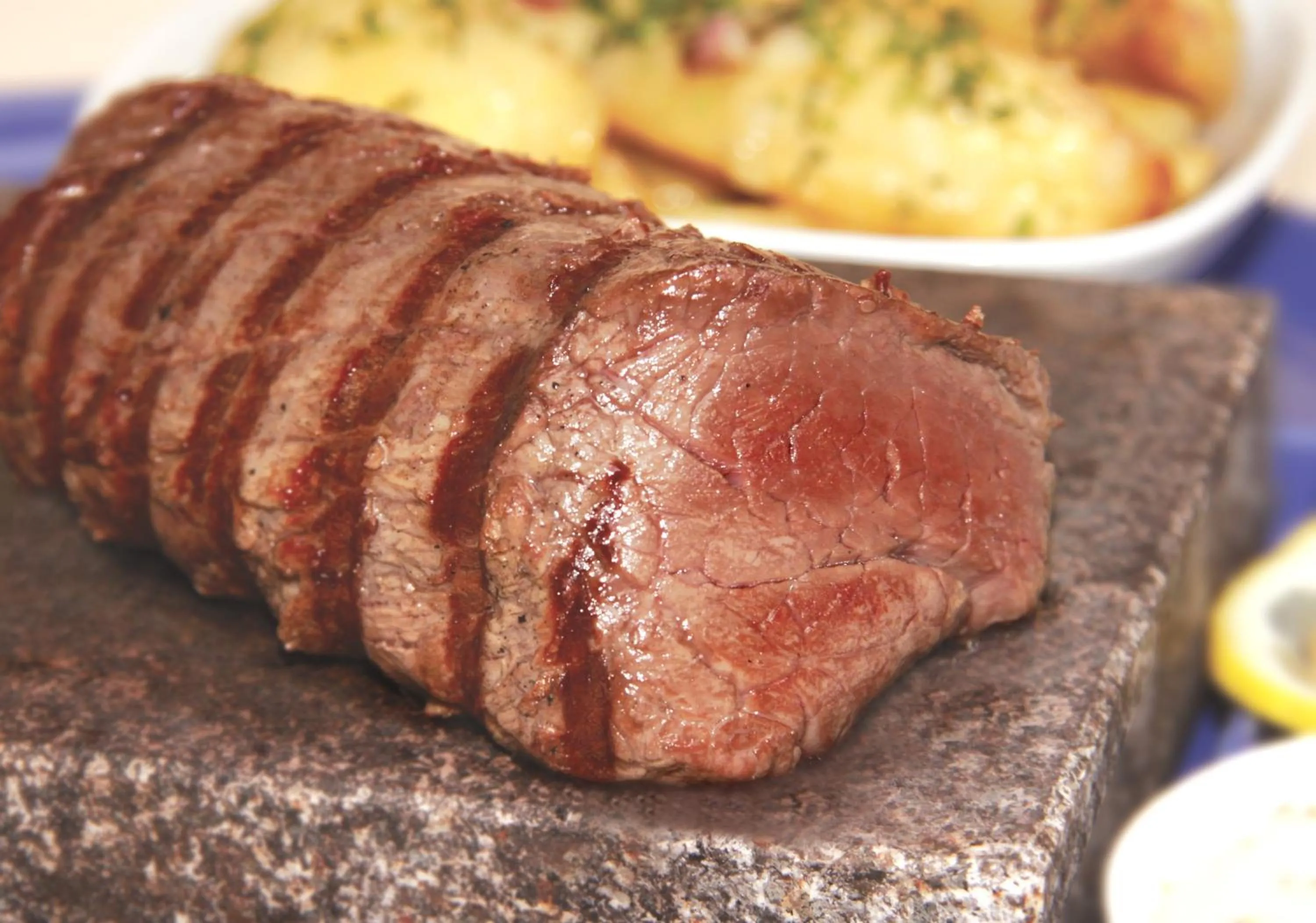 Restaurant/places to eat in Marshal Garden Hotel