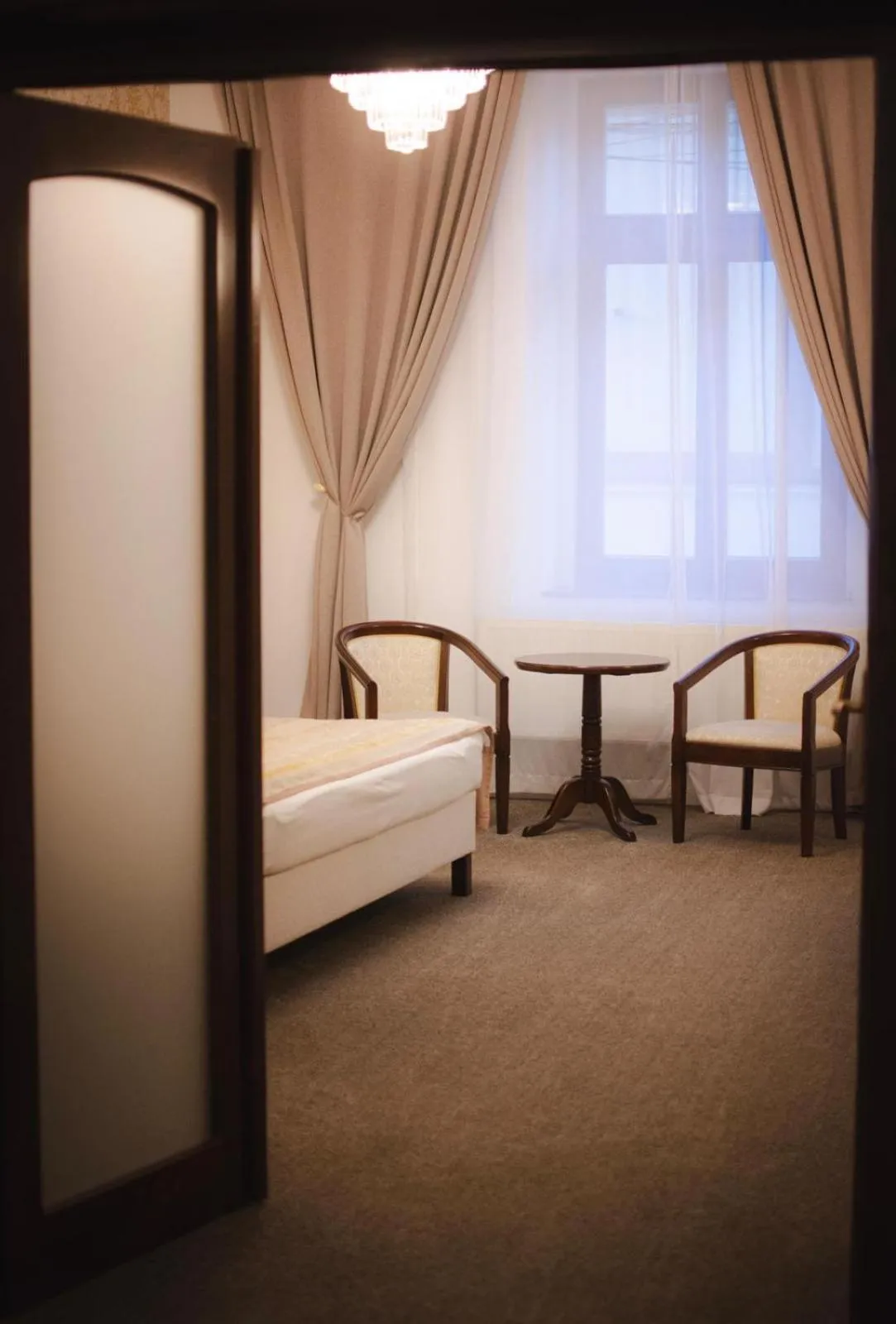 Bedroom, Bed in La Maison de Caroline