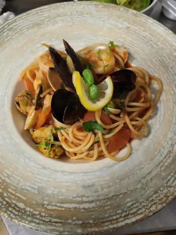 Restaurant/places to eat in La Maison de Caroline