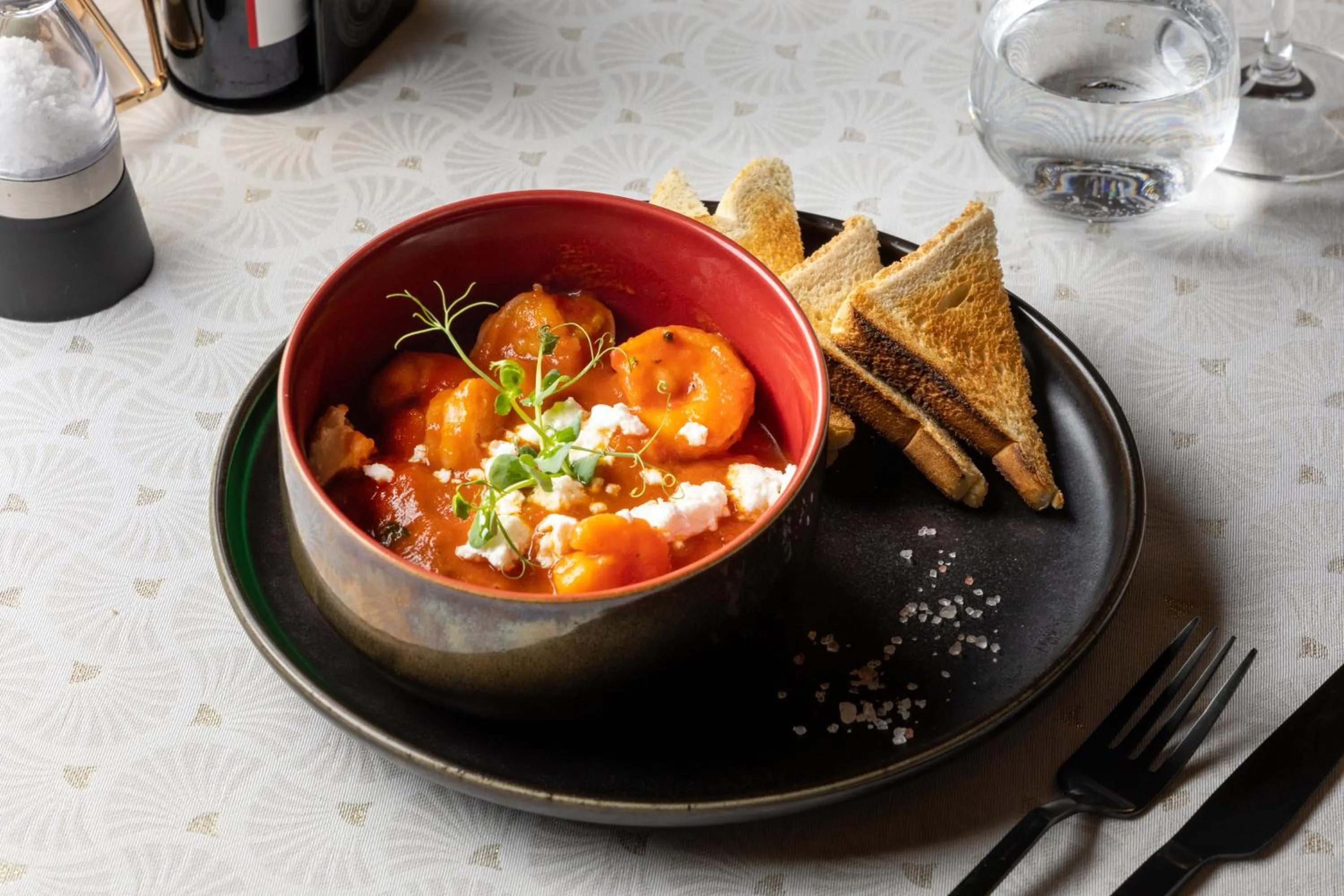 Restaurant/places to eat in La Maison de Caroline