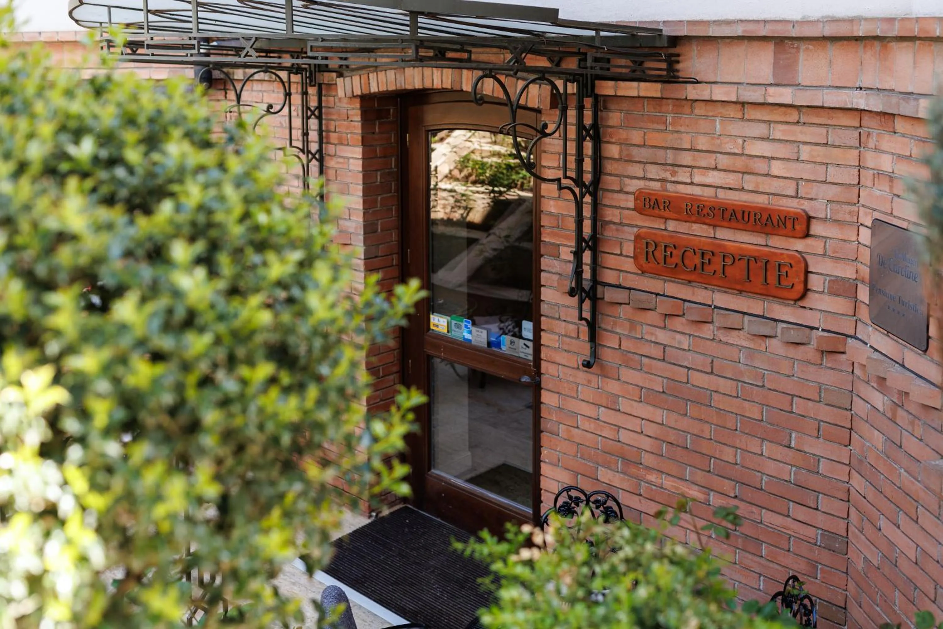 Property building in La Maison de Caroline