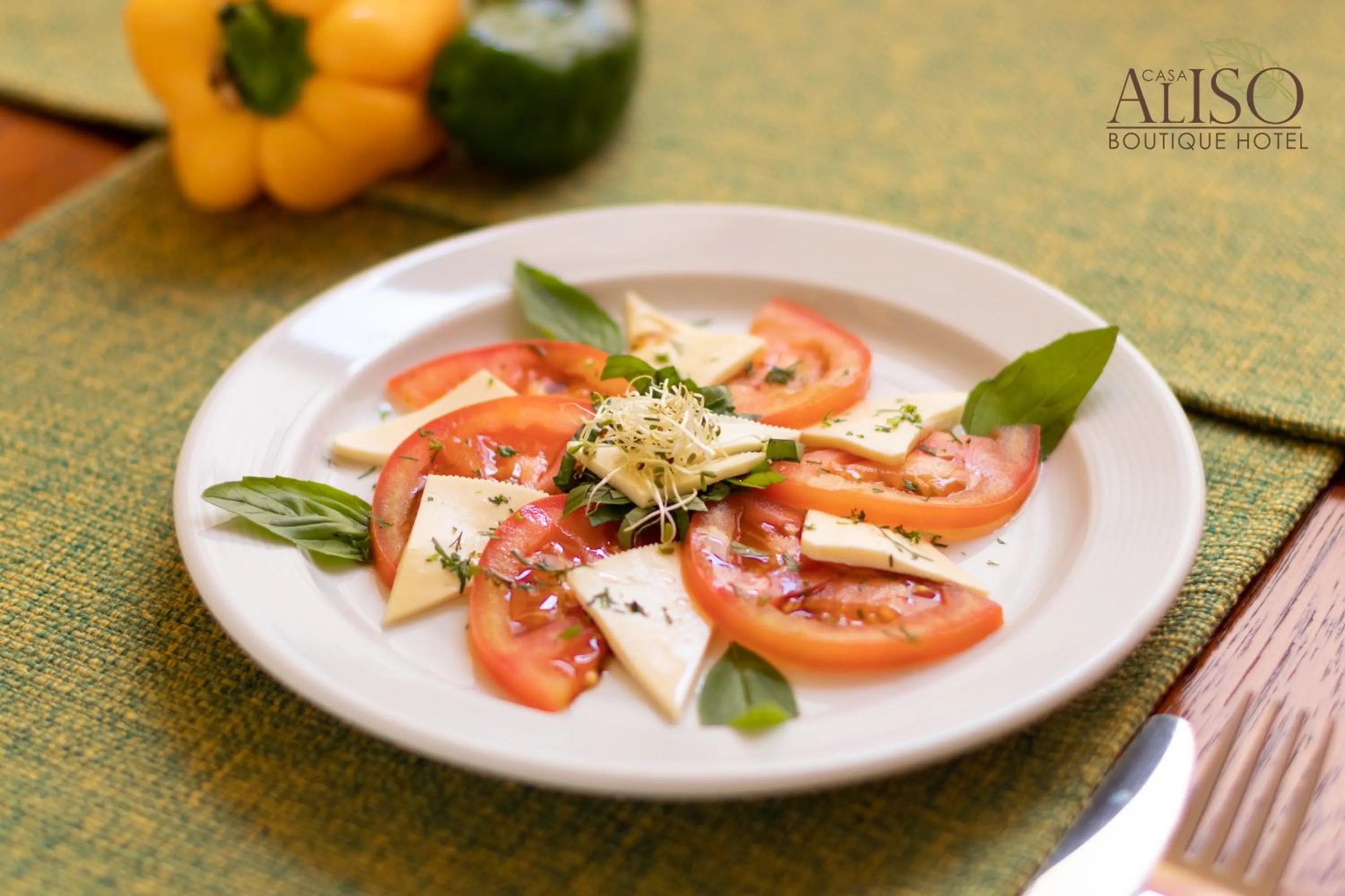 Restaurant/places to eat in Casa Aliso Hotel Boutique