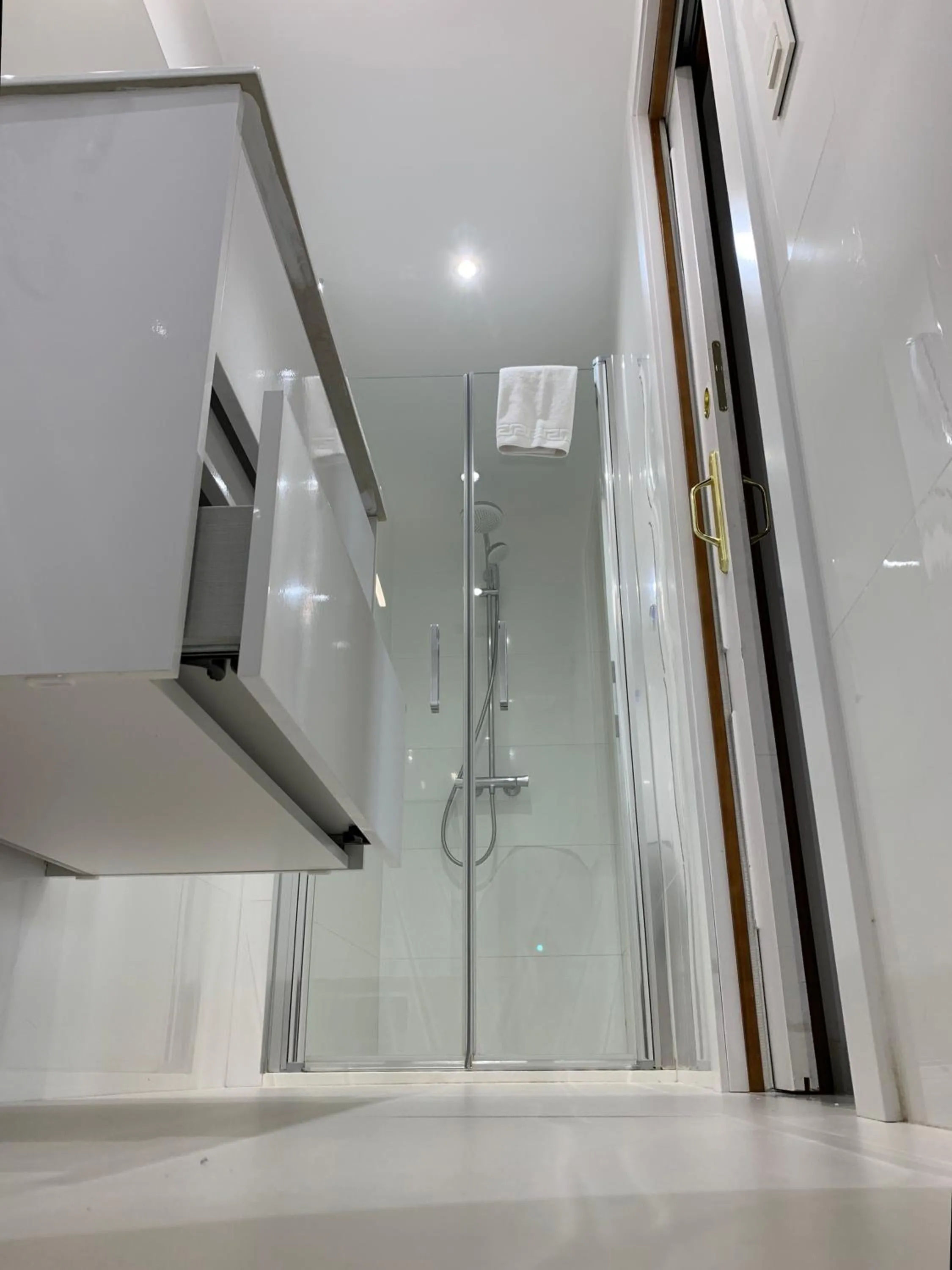 Bathroom in Benabola Hotel & Suites