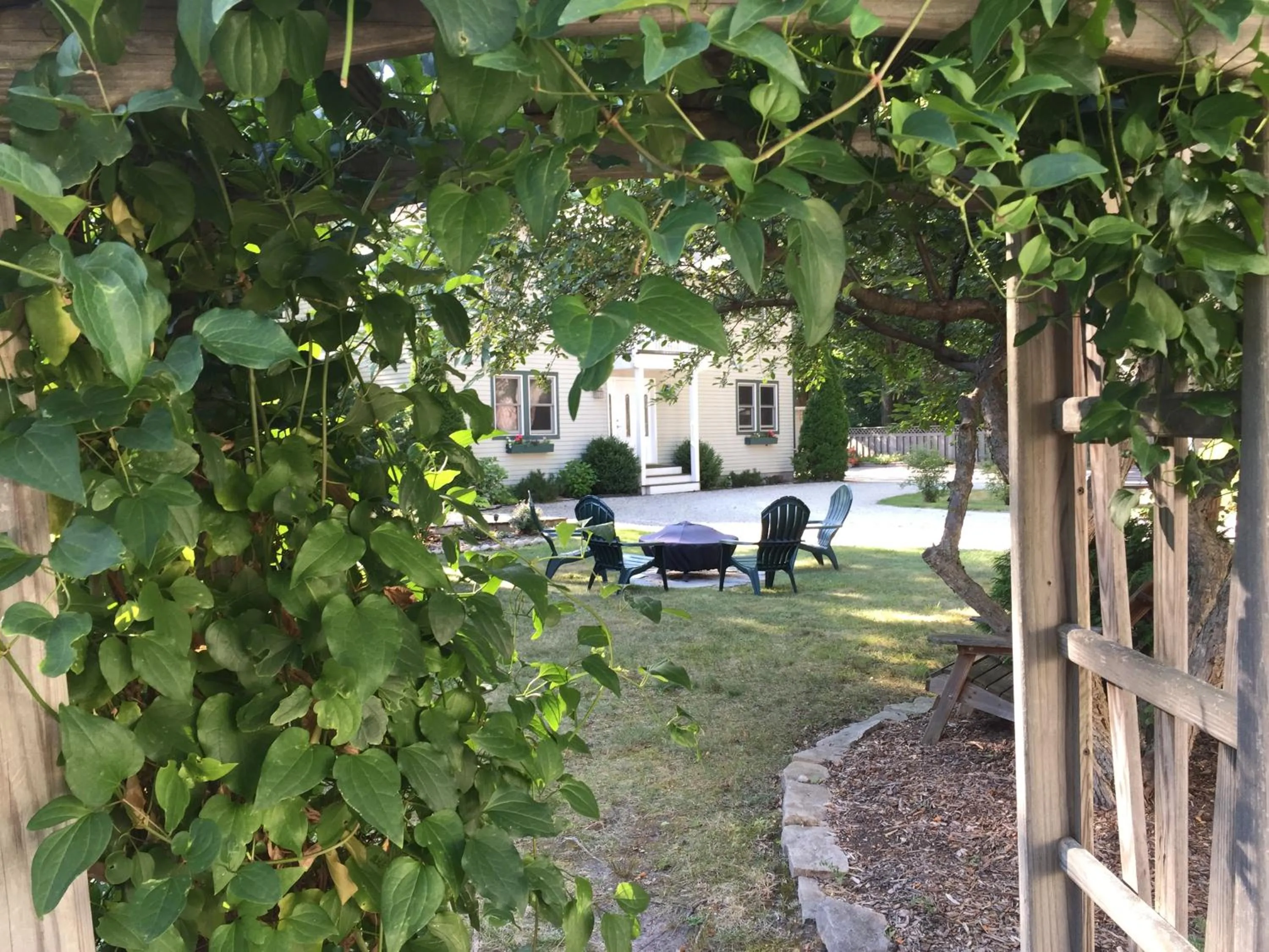 Garden in Garden Grove Inn Bed and Breakfast