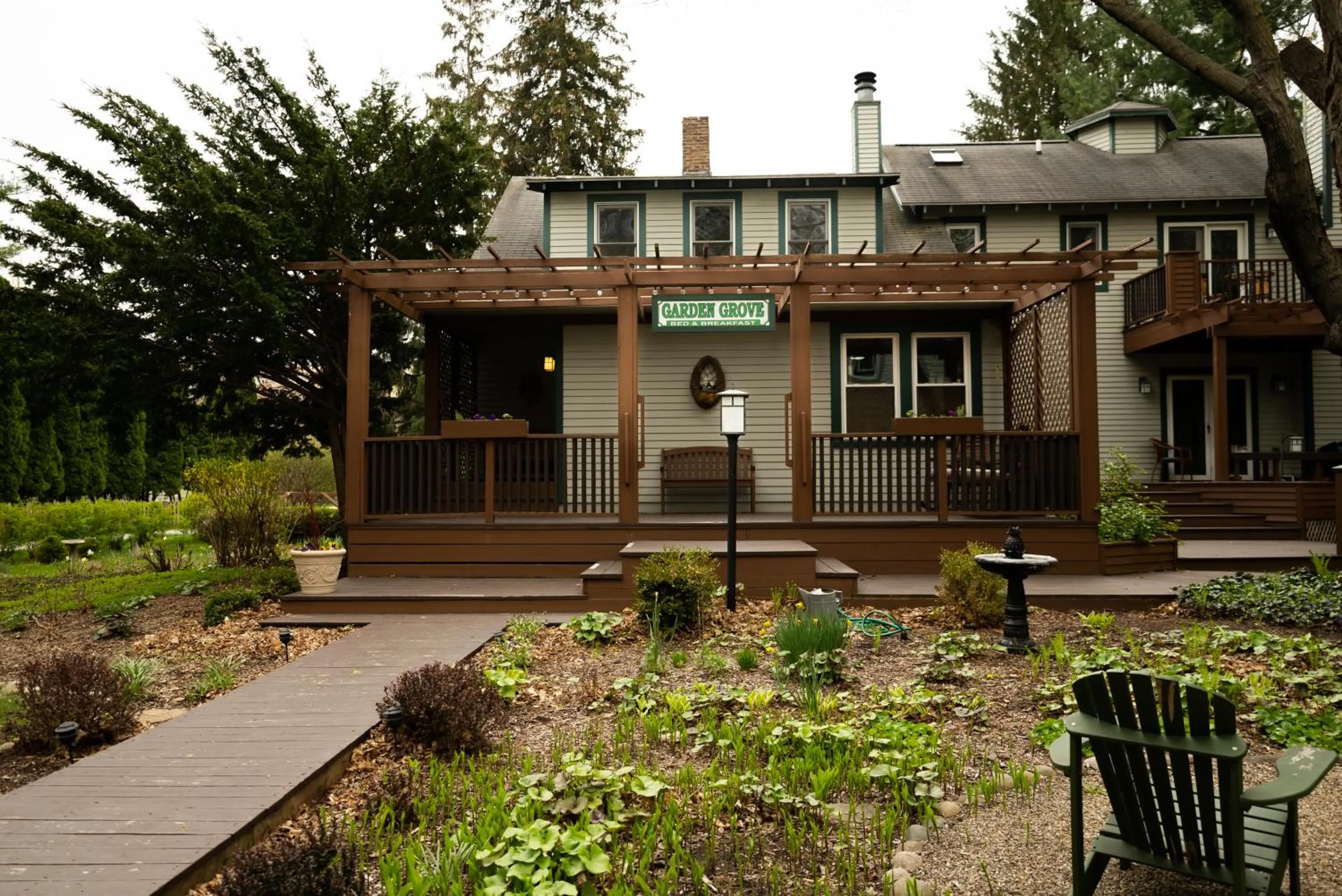 Property building in Garden Grove Inn Bed and Breakfast