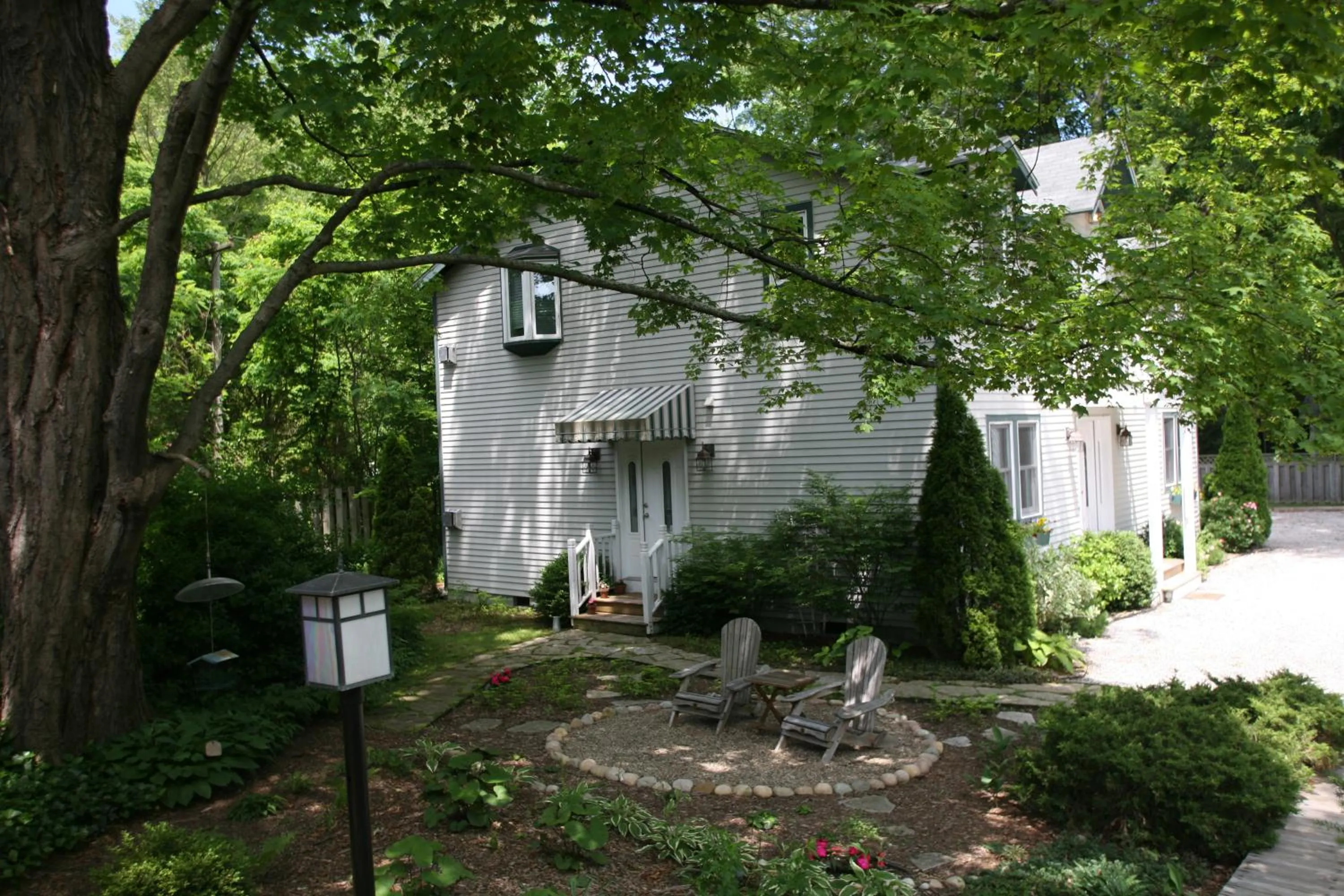 Garden in Garden Grove Inn Bed and Breakfast