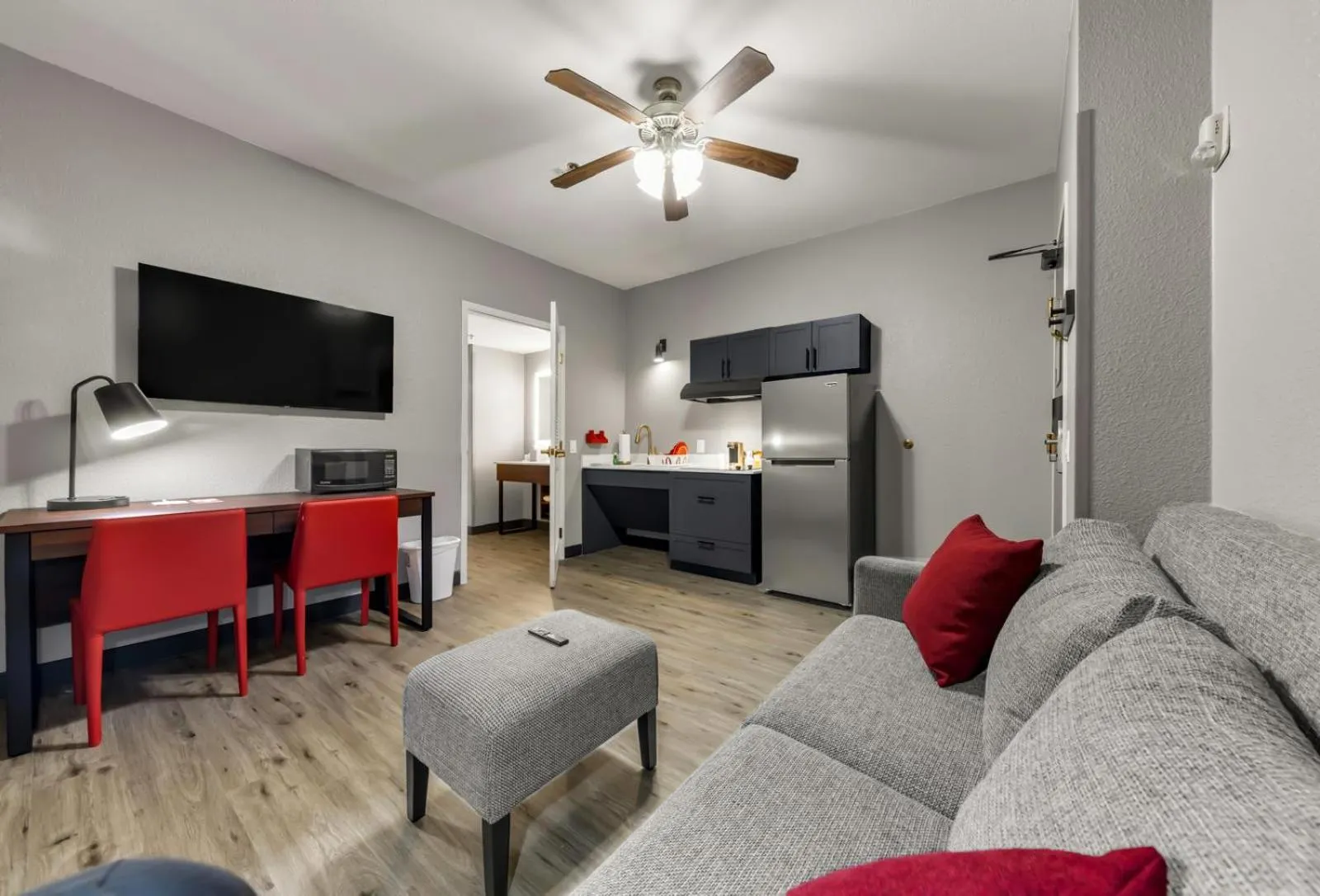 Hawthorn Extended Stay by Wyndham College Station