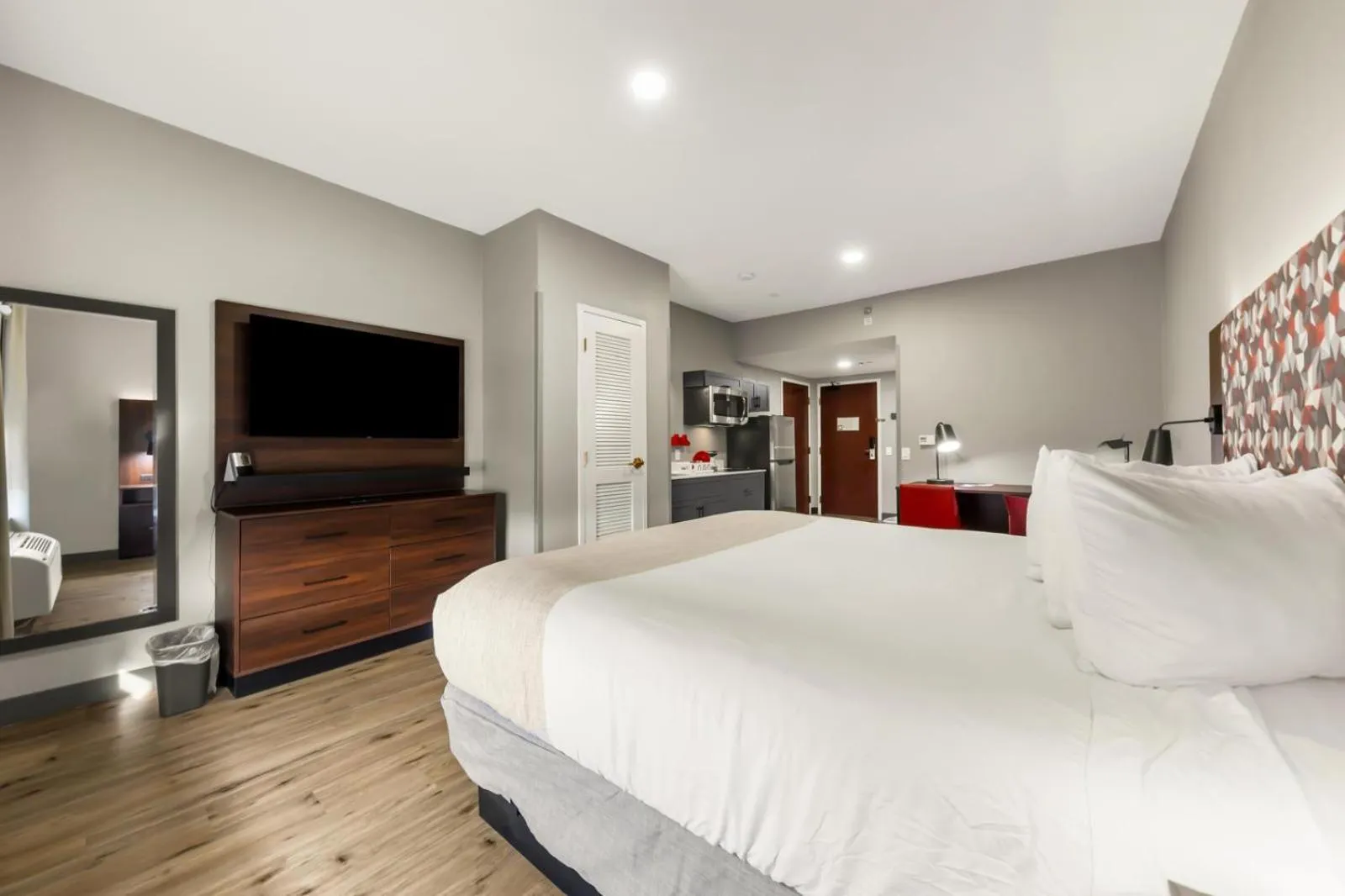 Bed in Hawthorn Extended Stay by Wyndham College Station