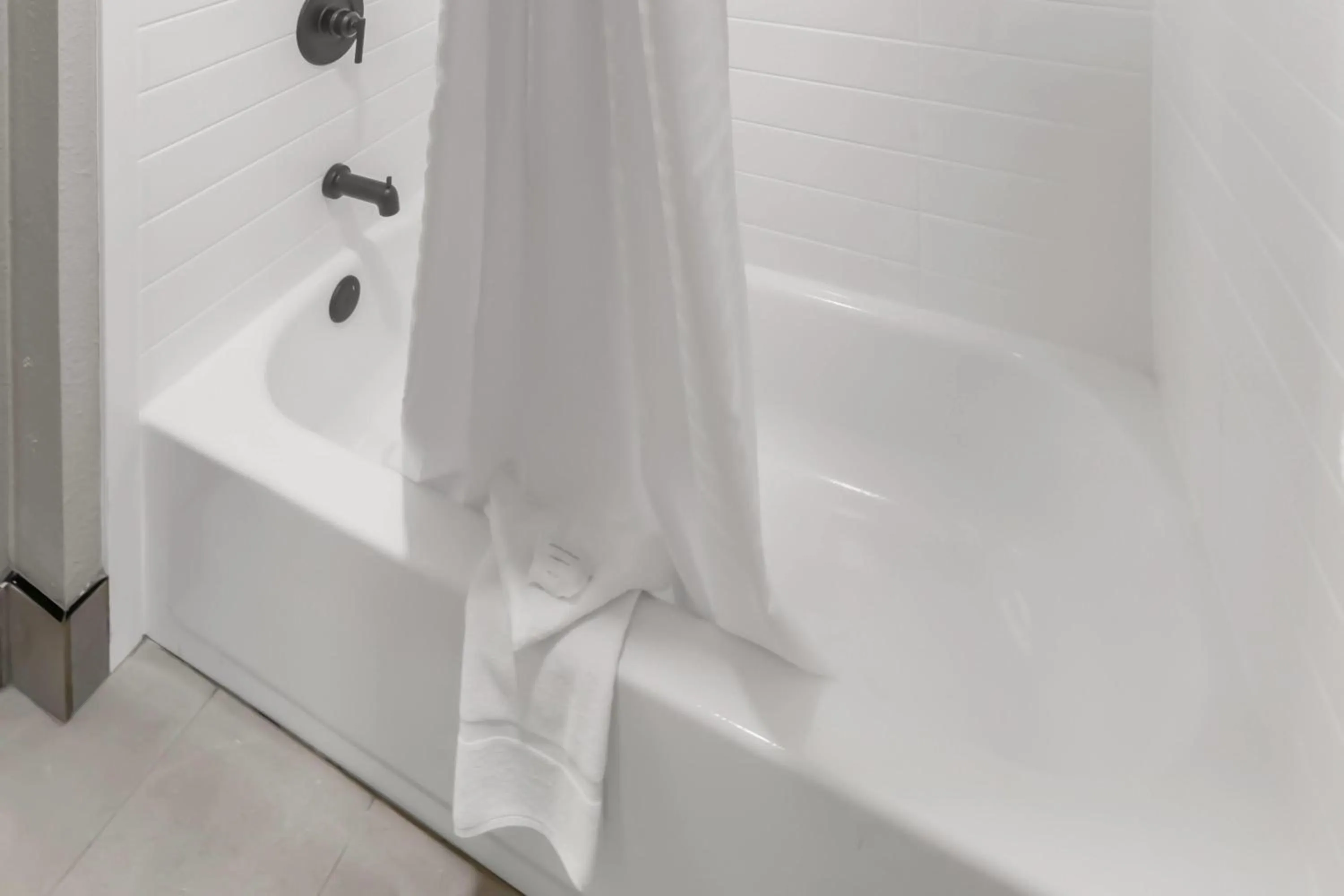 Photo of the whole room in Hawthorn Extended Stay by Wyndham College Station