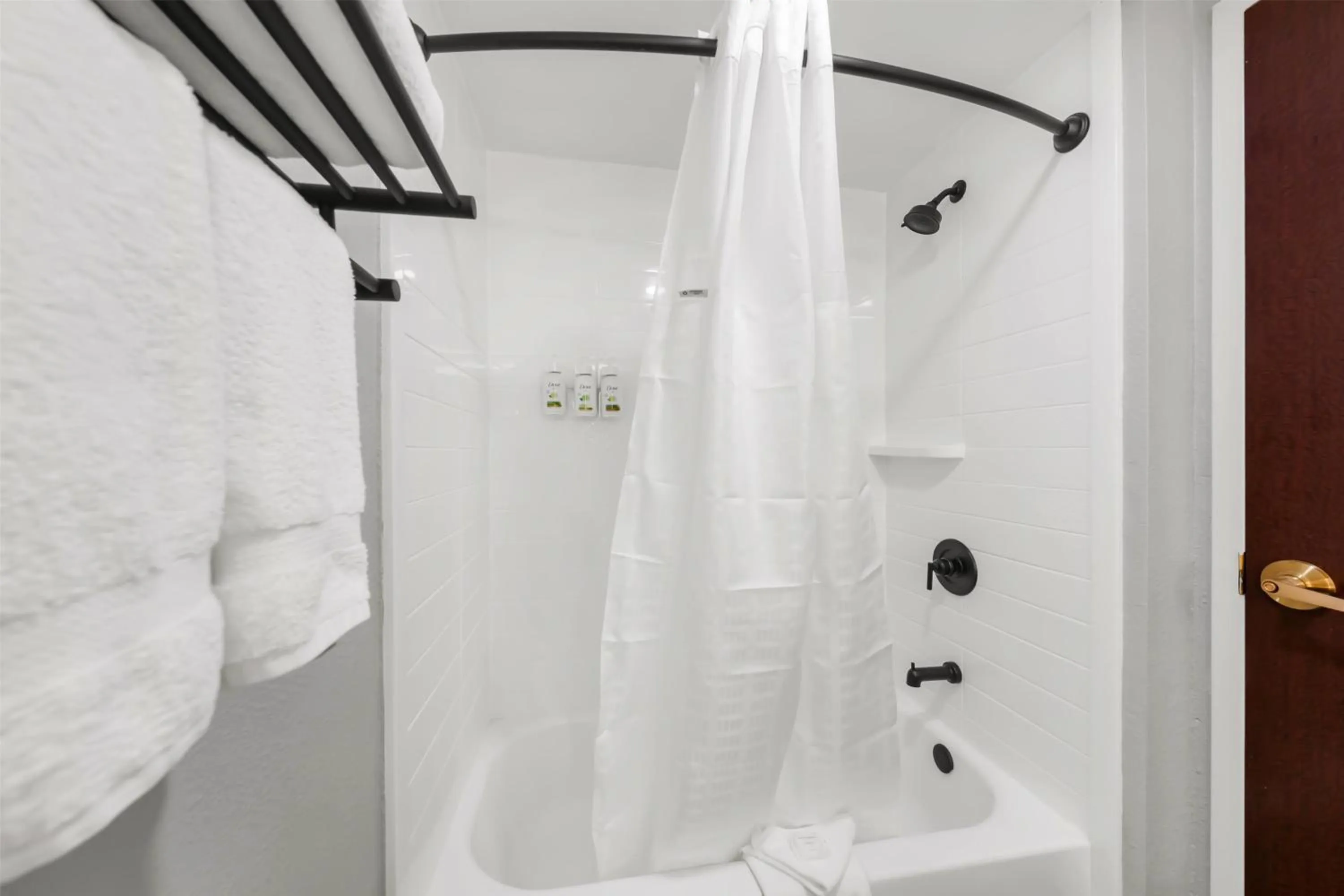 Photo of the whole room in Hawthorn Extended Stay by Wyndham College Station