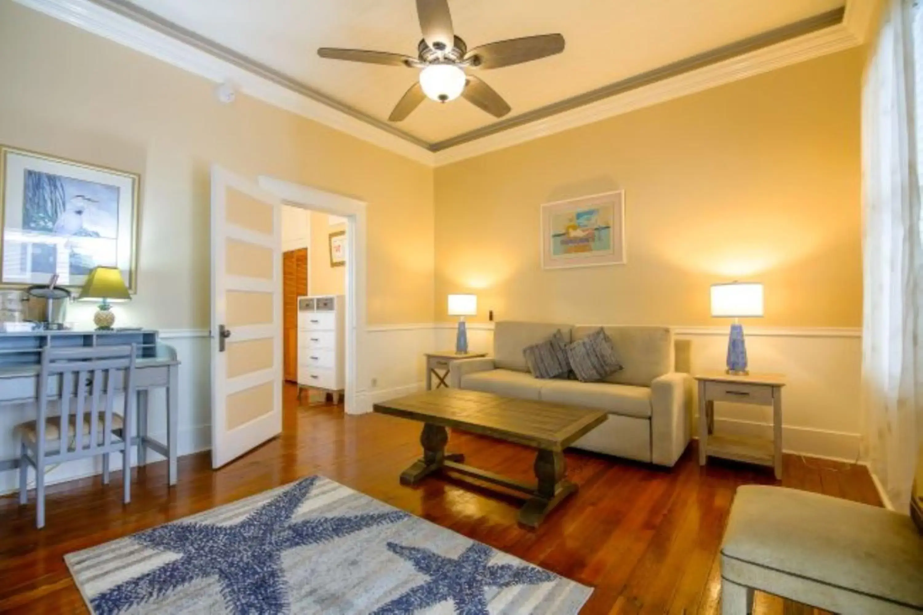 Queen Room with Sofa Bed ( Ambrosia Suite) in Ambrosia Key West Queen Room with Sofa Bed ( Ambrosia Suite) in Ambrosia Key West